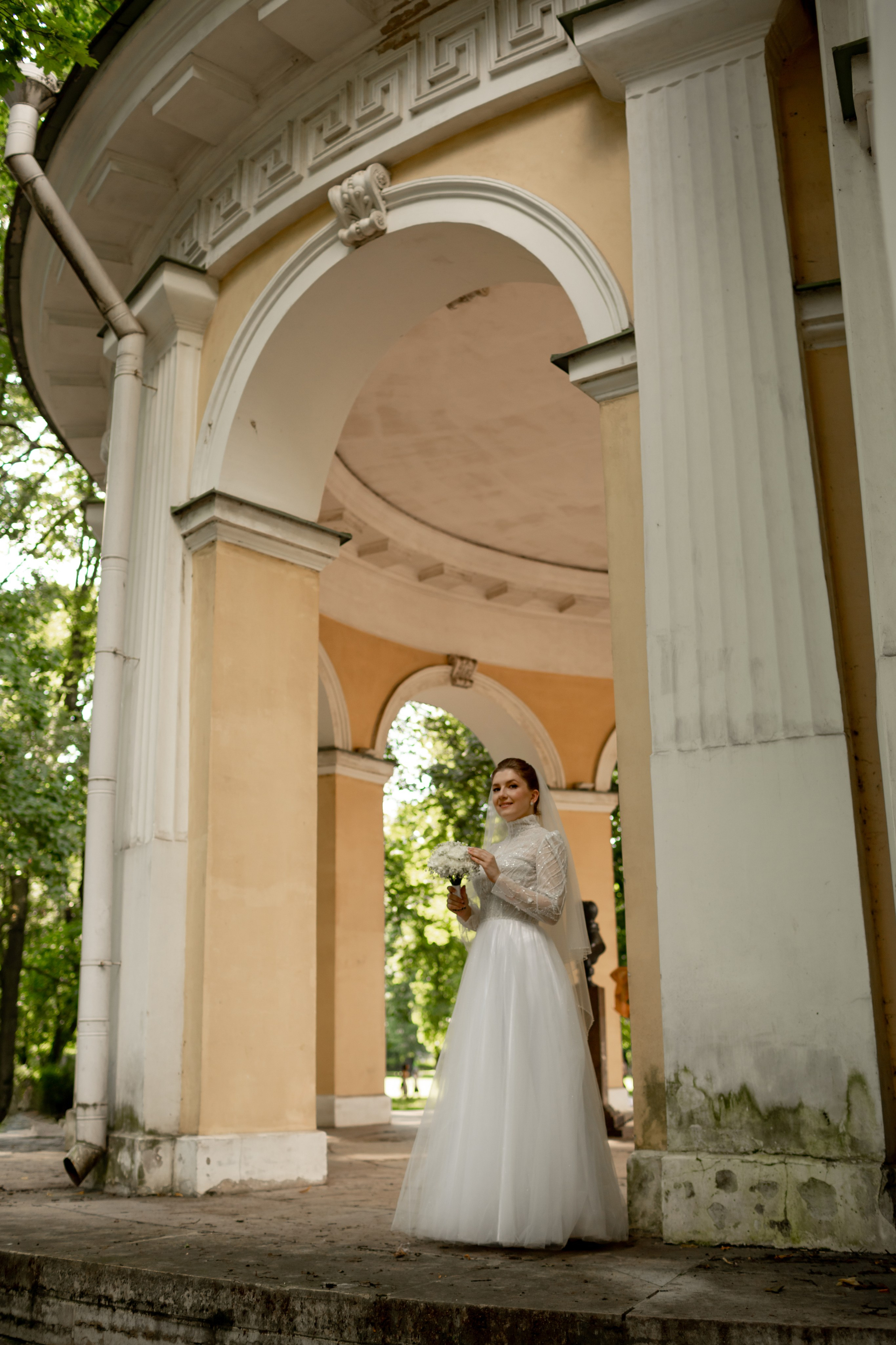 Свадебная фотопрогулка в Петербурге. Свадебный фотограф Кирилл Белый