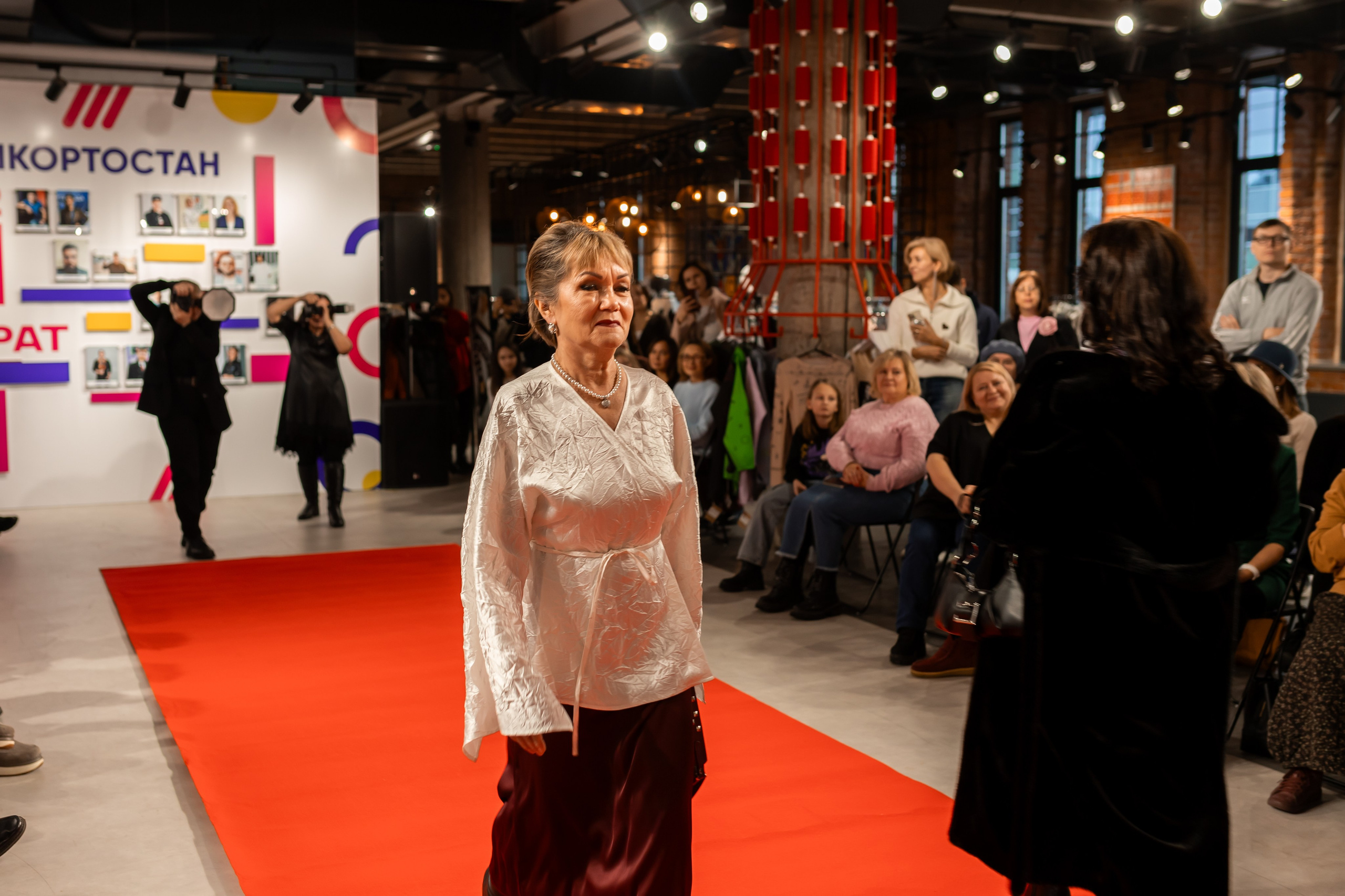 Показ проекта Super woman. Марина Шаймухаметова. Фотограф в Уфе