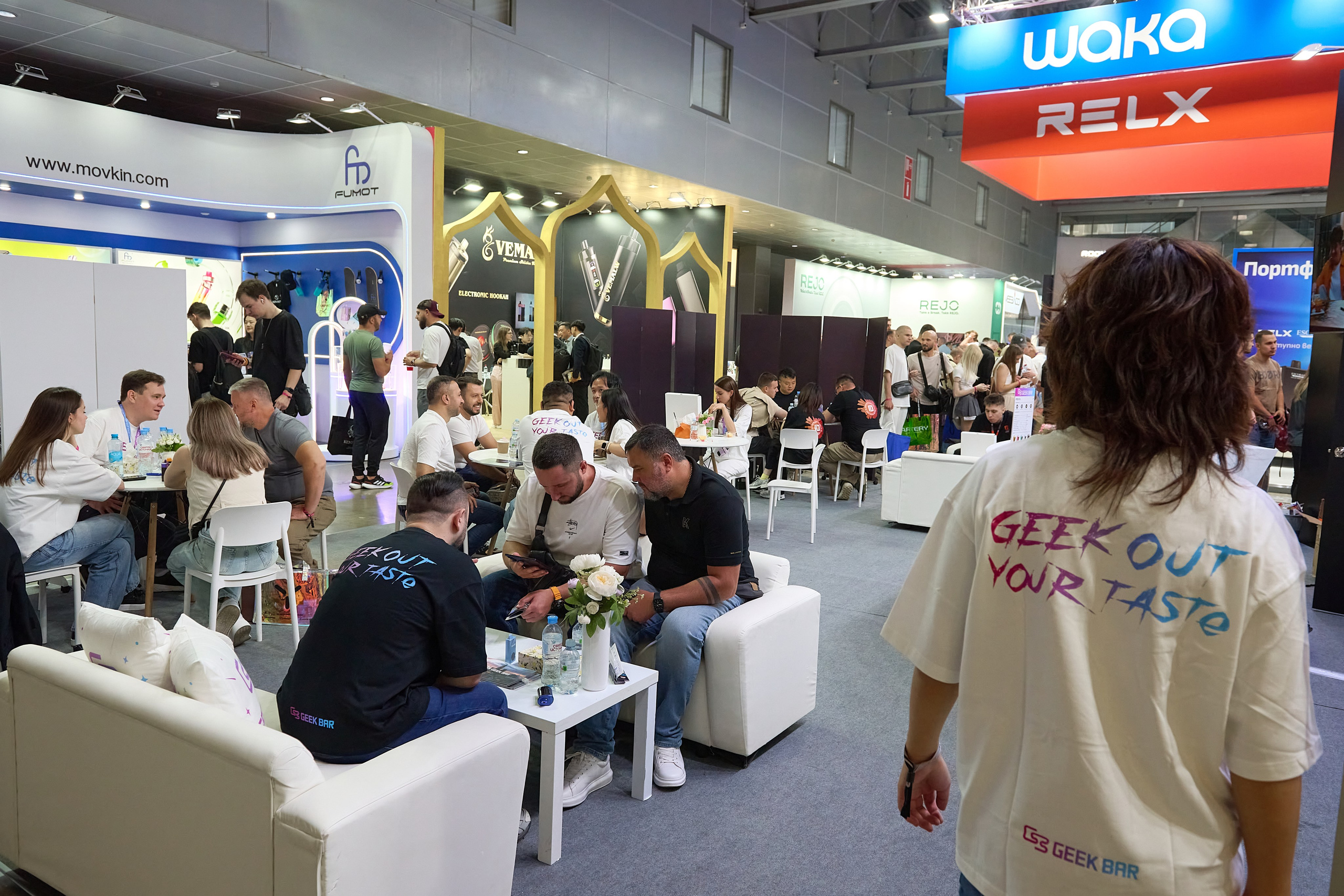 VAPE CLUB SHOW 2025 (Москва). Репортаж | фотосъемка в Москве и РФ | Фотограф Александр Емелькин