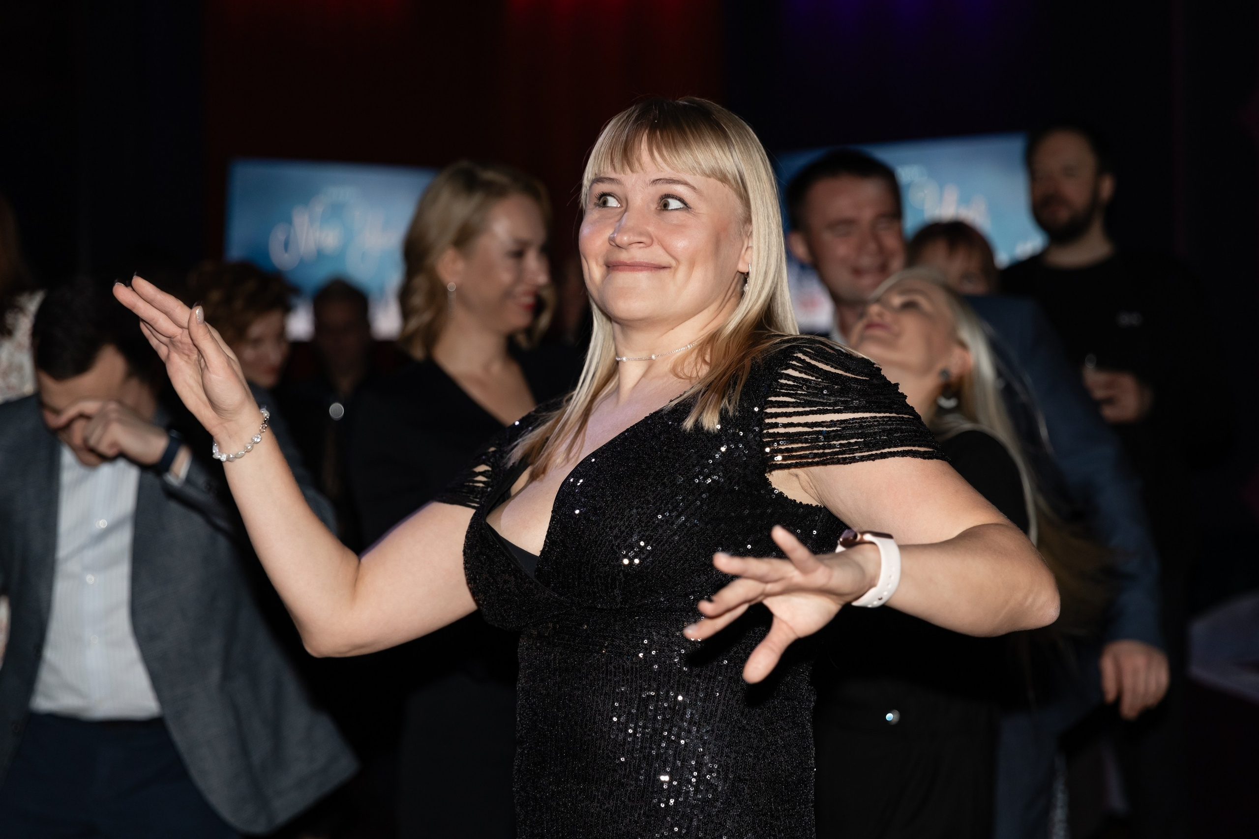 Новогодний корпоратив (Караоке клуб Who is who). Татьяна Чернышова свадебный фотограф Москва