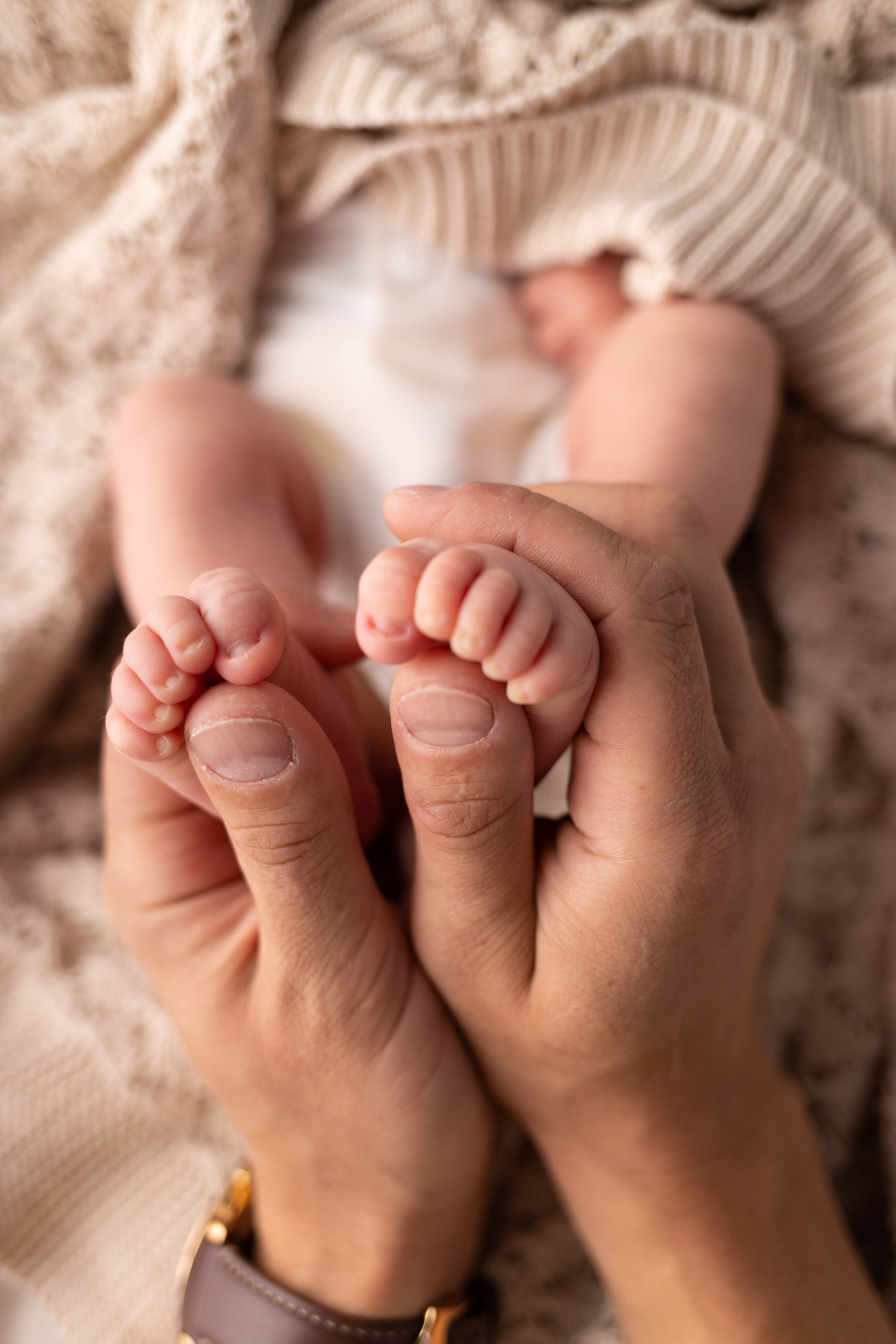 Newborn съемка в стиле Лайф. Фотограф новорожденных малышей в Омске и Омской области Эльвира Камаева