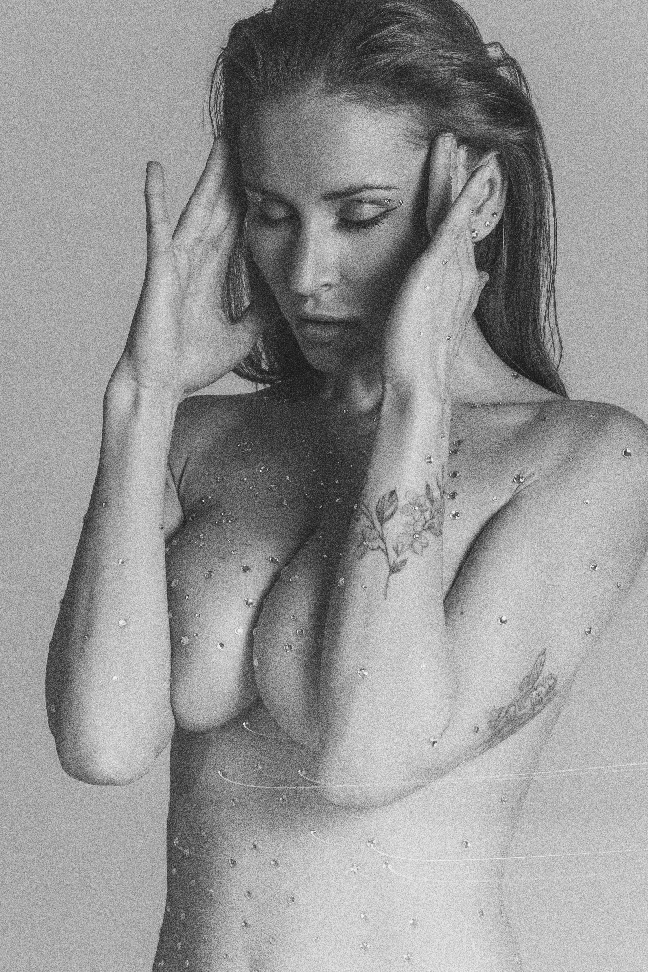 Студии & отели. Модель Москва каталожная и творческая съемка Anna Antlers