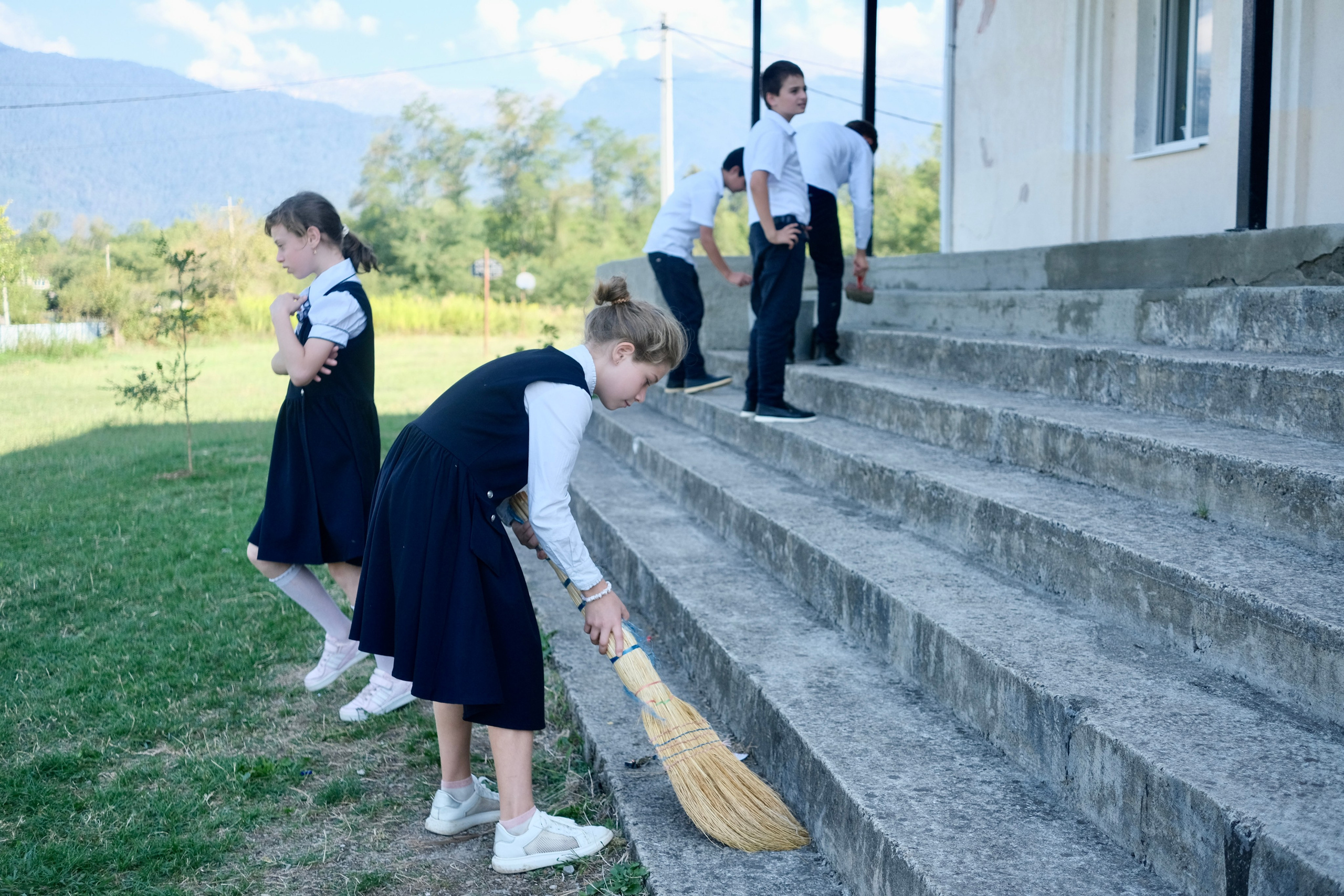 Аджамчигрская школа, Абхазия. Фотограф Евгений Андреев
