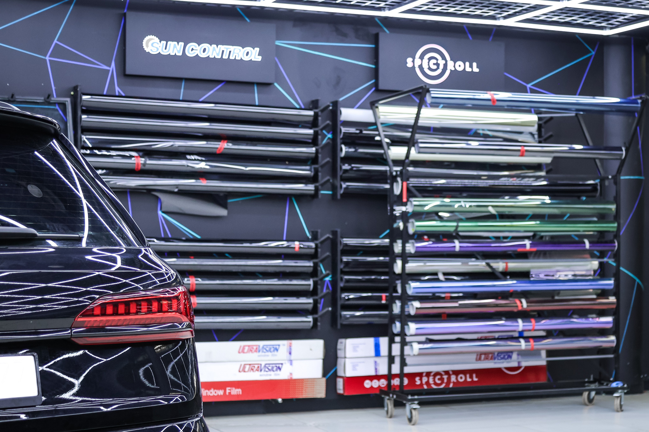 LUXE AUTO DETAILING. Mixturecaptures