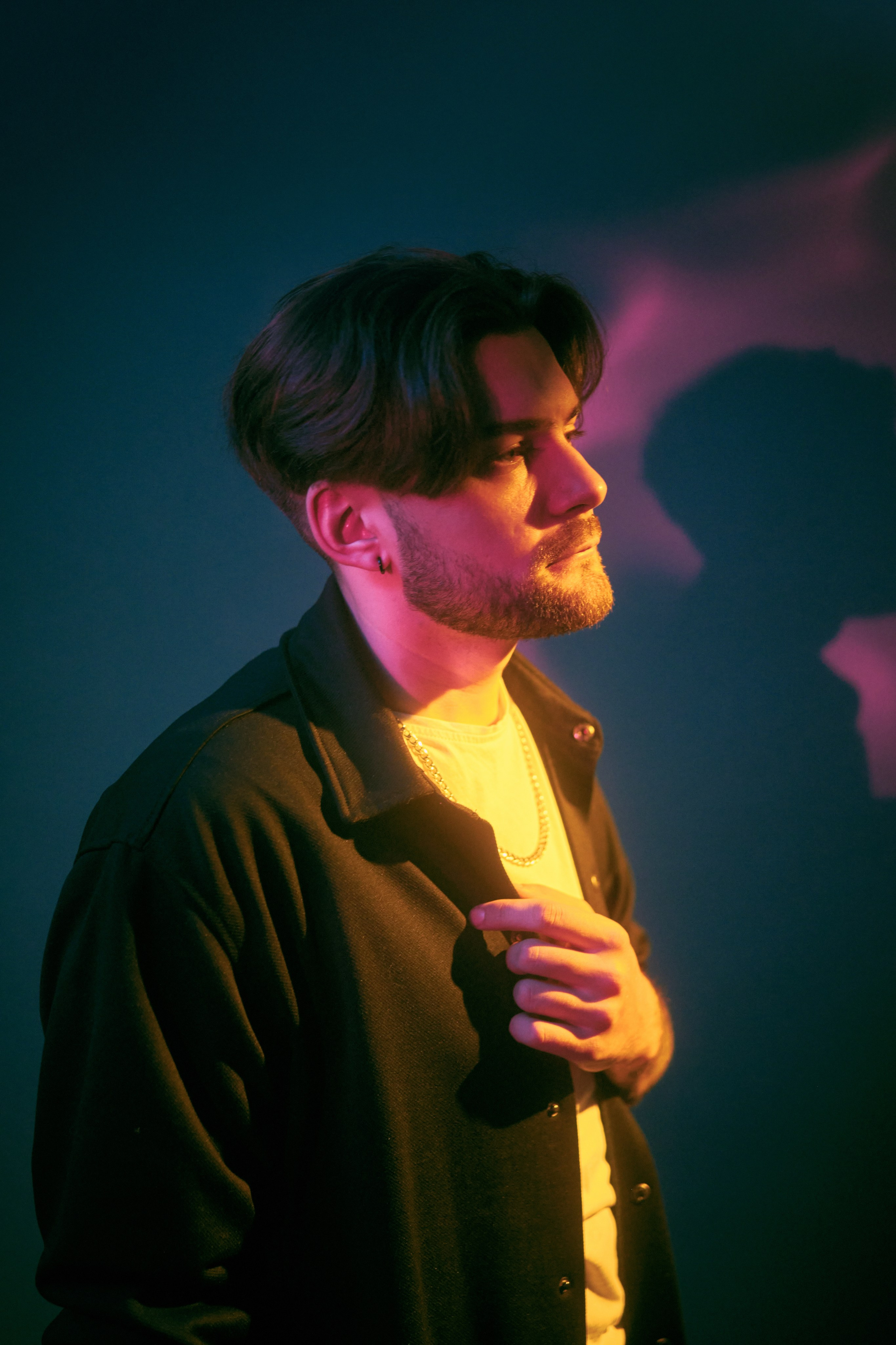 Арт. Антон Ив