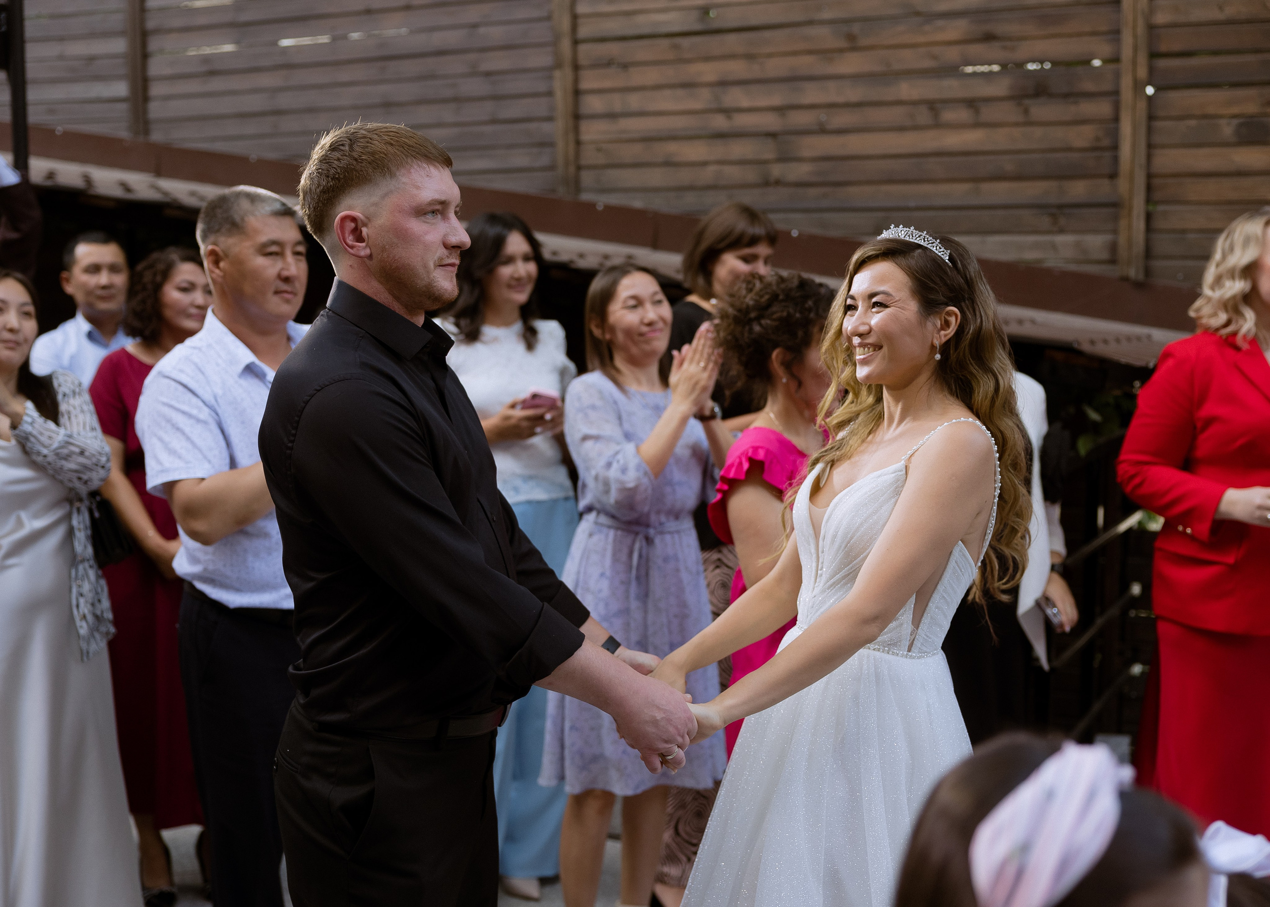 Дмитрий и Алита. Фотограф Эмиль Исякаев