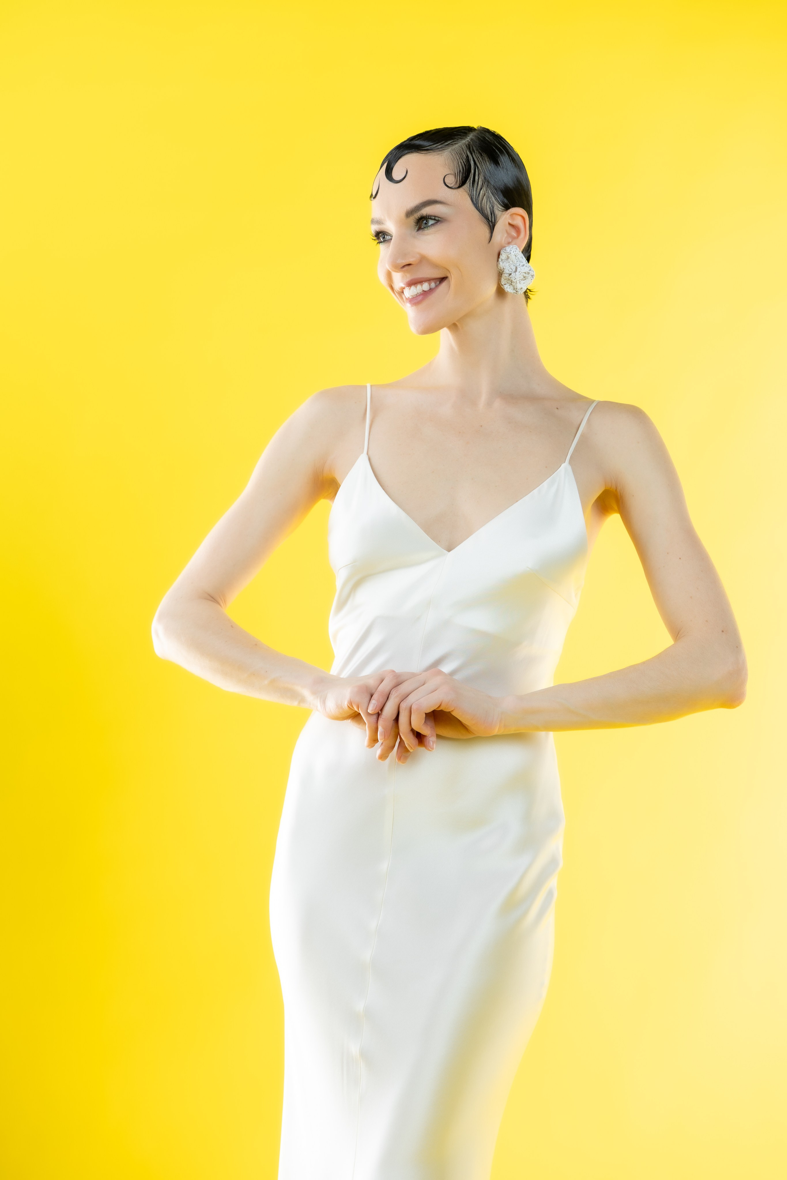 Позинг в действии. Студия фото, видеографии и мультимедийного дизайна в Москве Multi Frame Studio