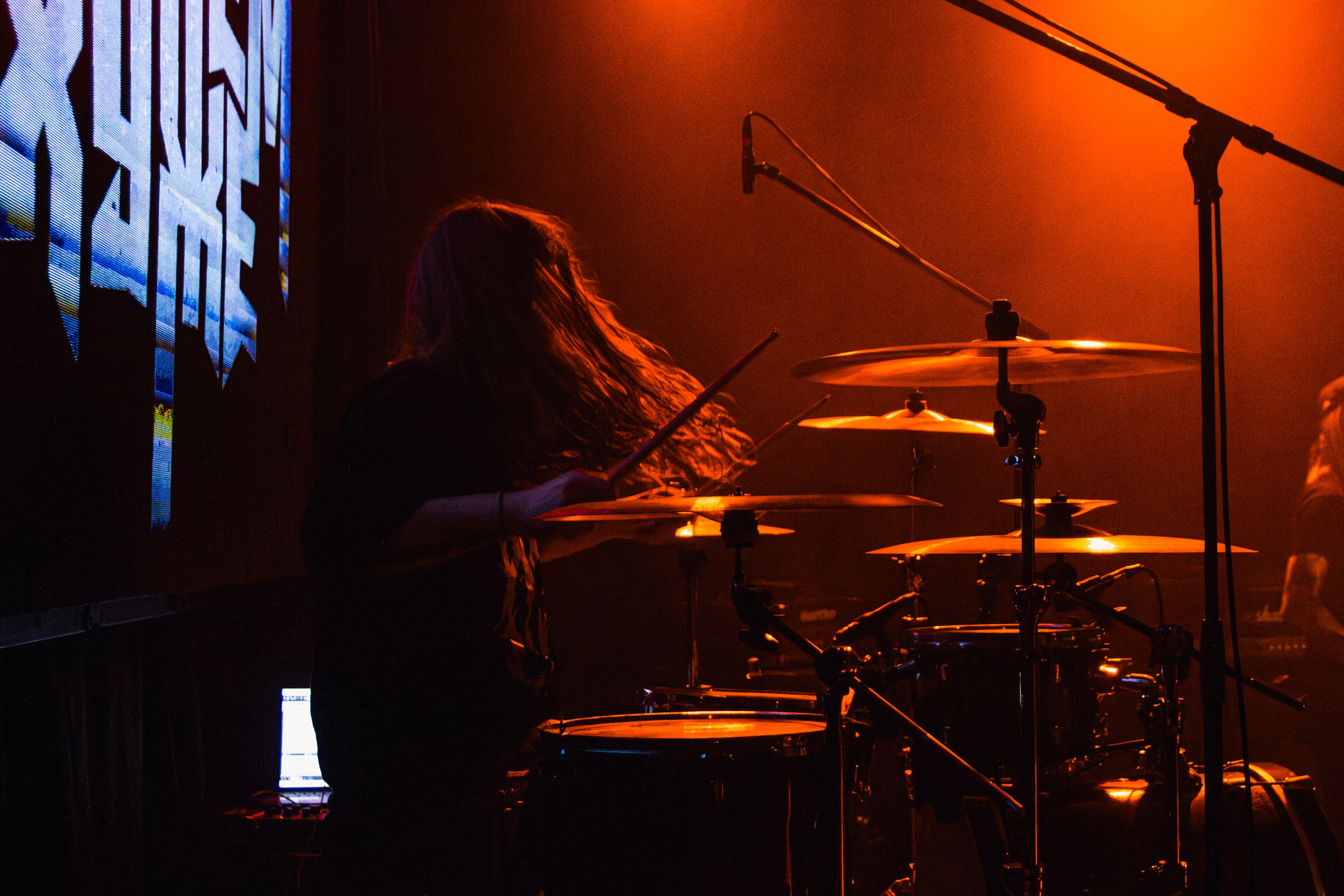 МОЖЕМ ХУЖЕ / Культурный центр «Сердце», СПб, февраль 2026. Концертный фотограф в Санкт-Петербурге | Анастасия Колупаева