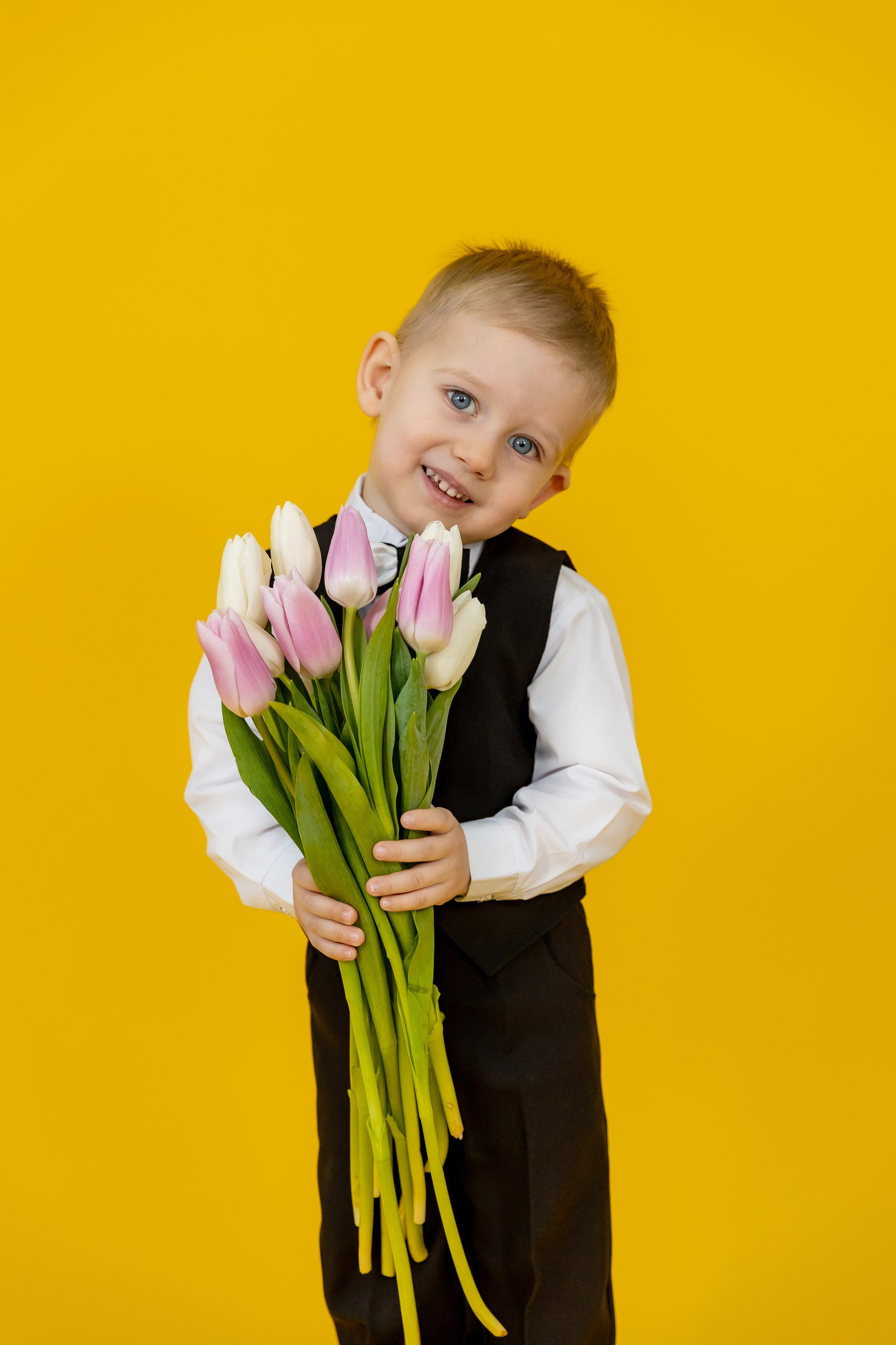 Примеры фото ДЕТСКИЙ САД. Фотограф Радужный ХМАО, Школьный фотограф, семейный фотограф, выпускной альбом