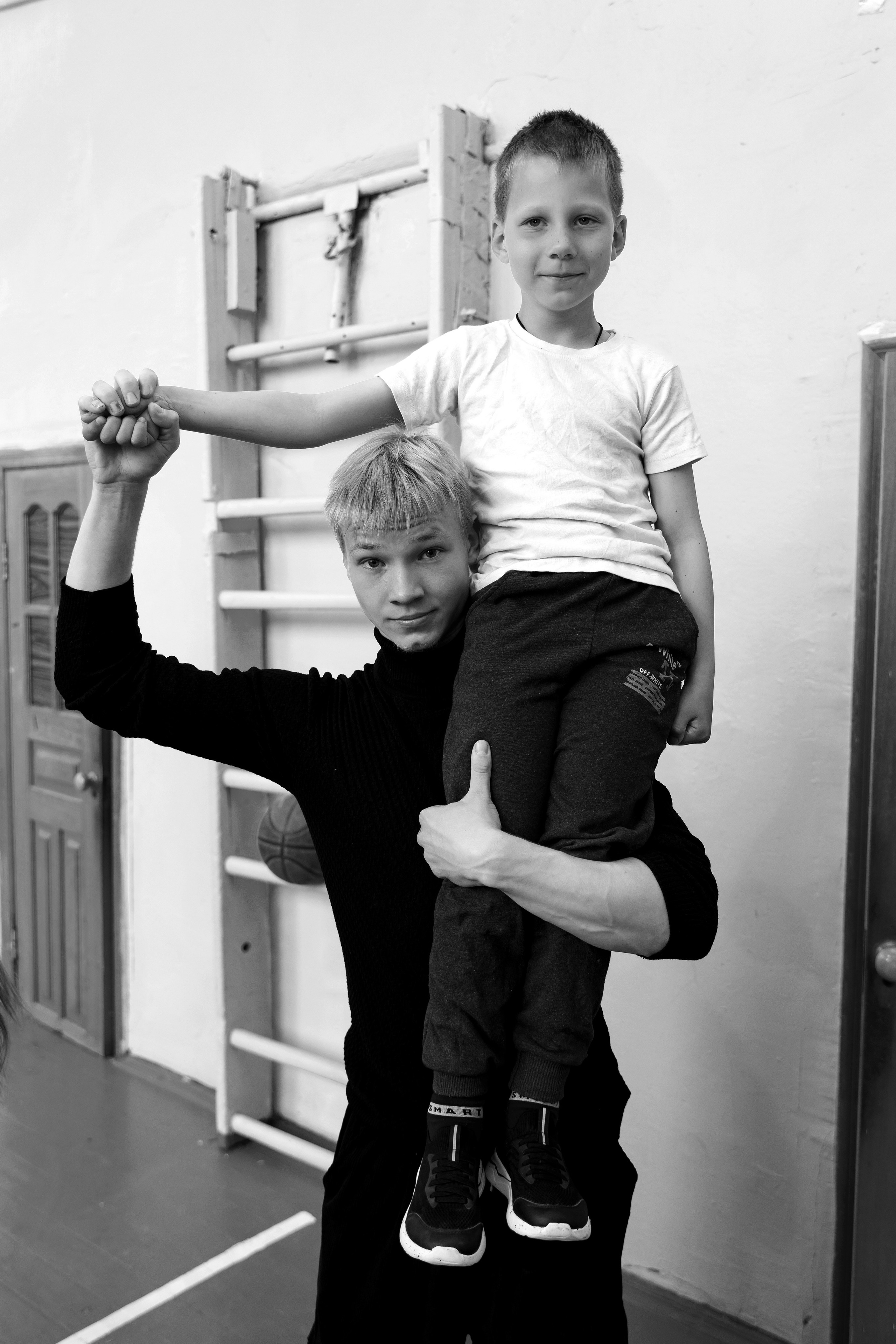 11 класс день не послушания в школе. Фотограф Любовь Корниенко, Примоский край