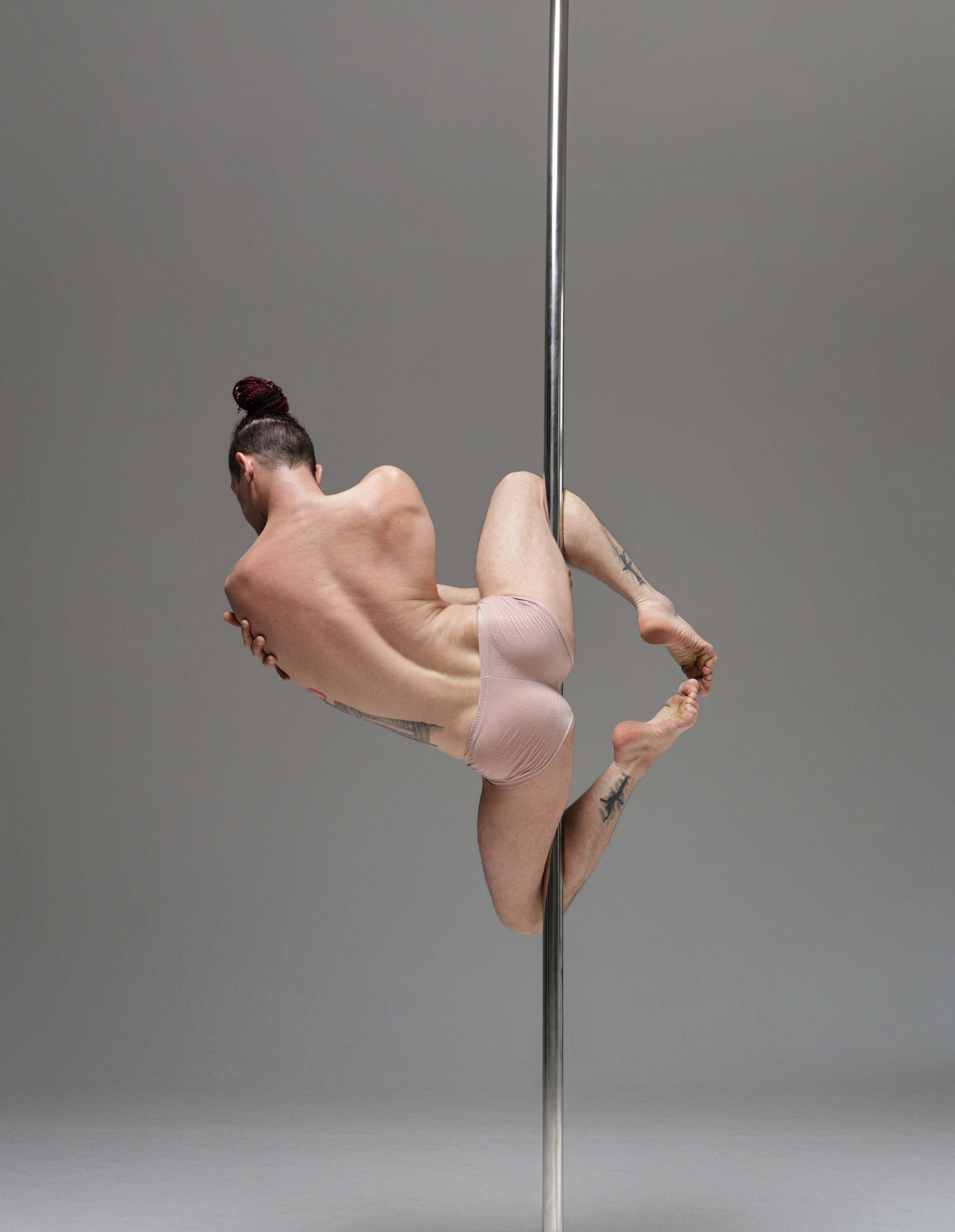 Pole dance (Минимализм). Фотограф Диана Лысанова