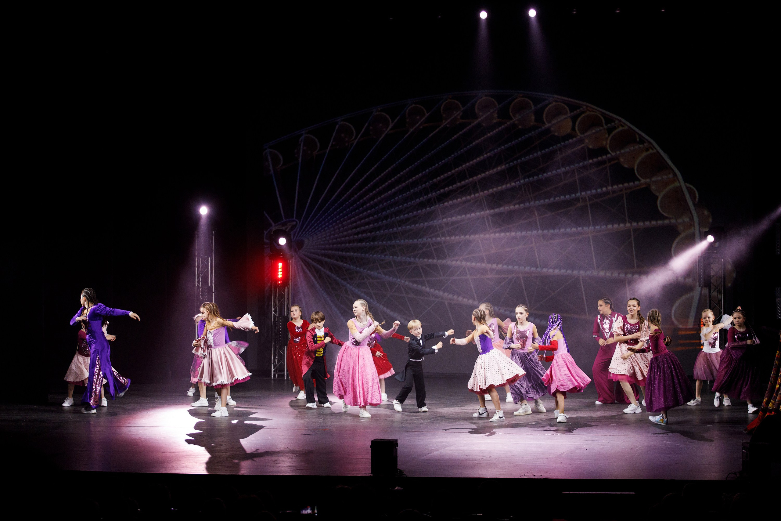 Отчётный концерт TODES Пермь. Фотограф Дмитрий Молчанов | Фотограф Пермь | Фотограф