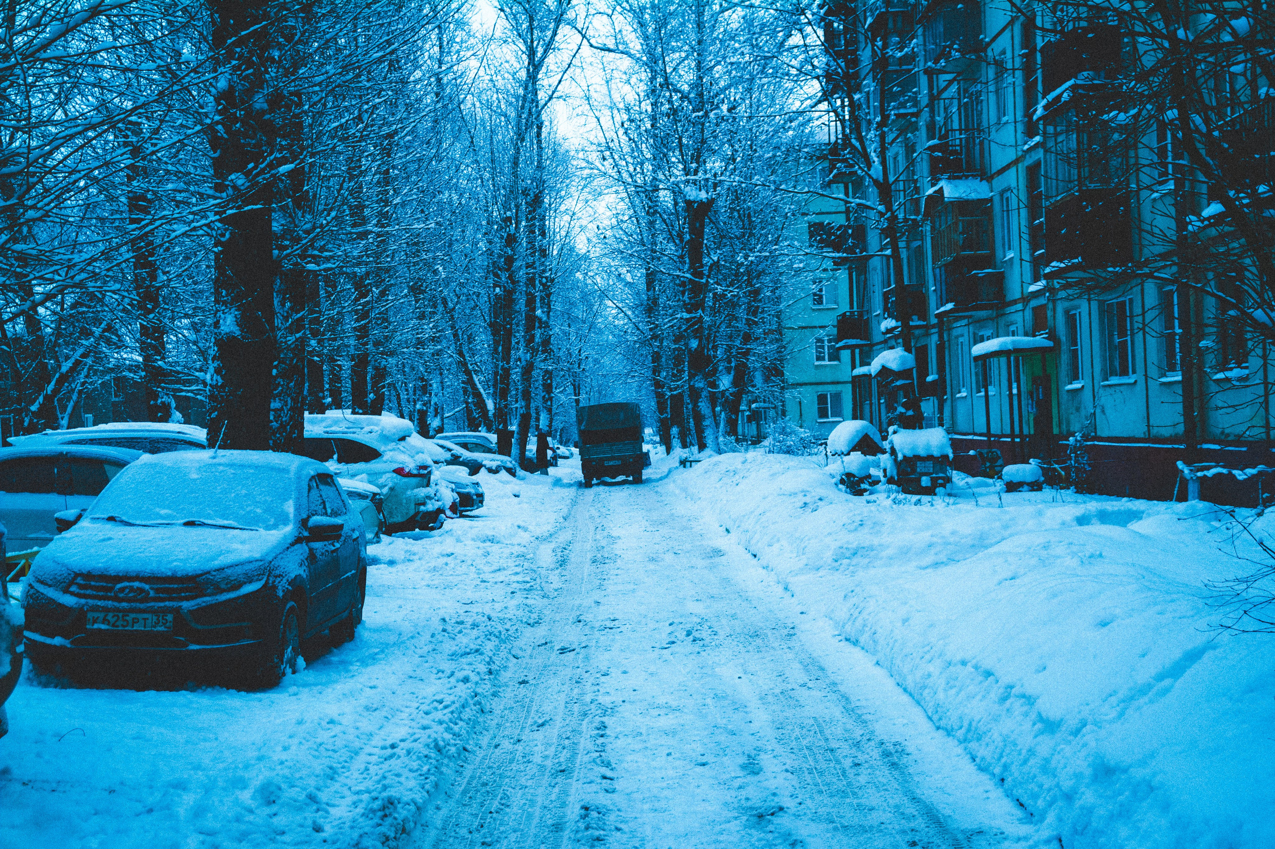 24.35. Den Mirov — Photographer, Musician