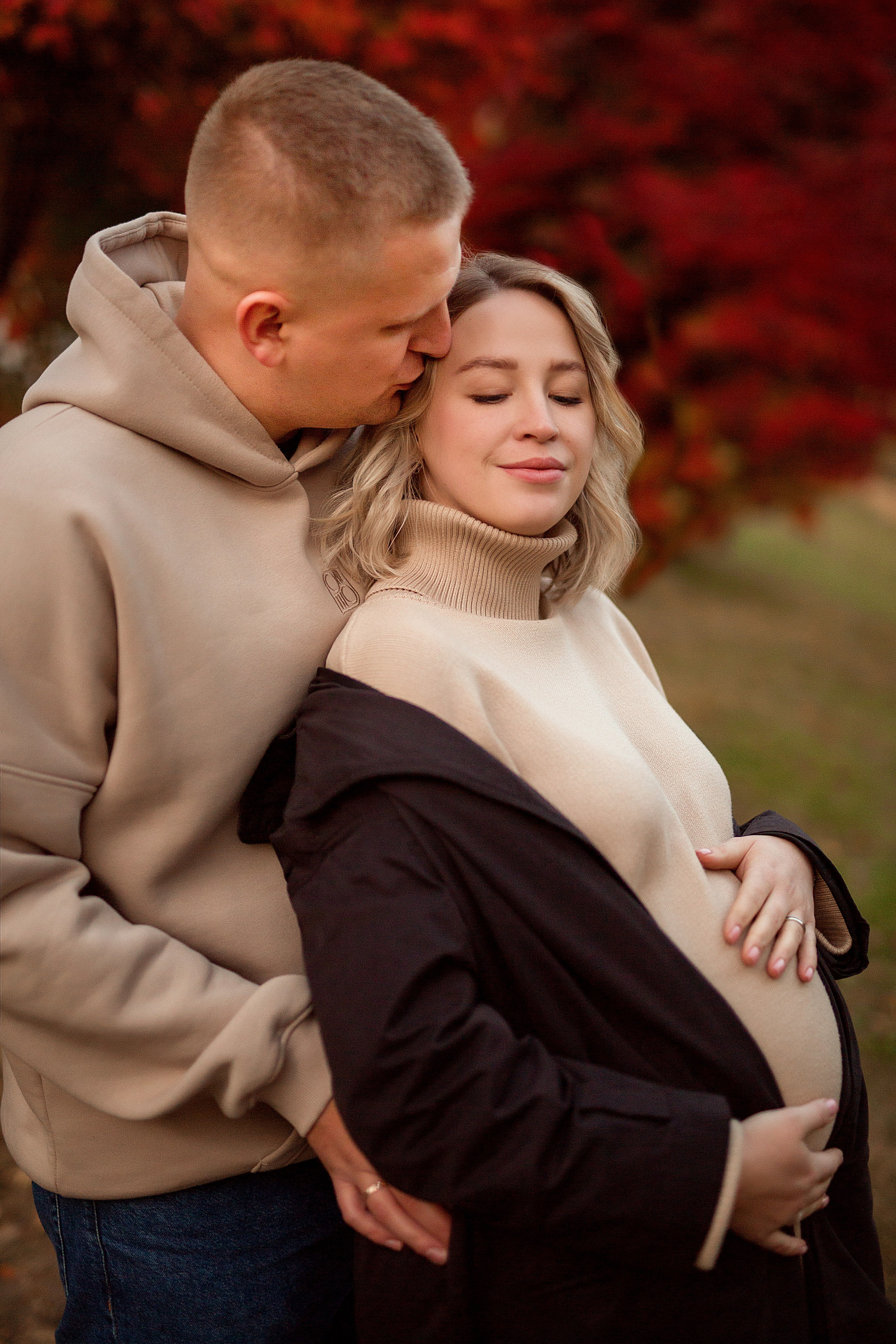 Богдан и Ольга в ожидании малыша. Людмила Далидович топовый семейный фотограф Находка/Владивосток
