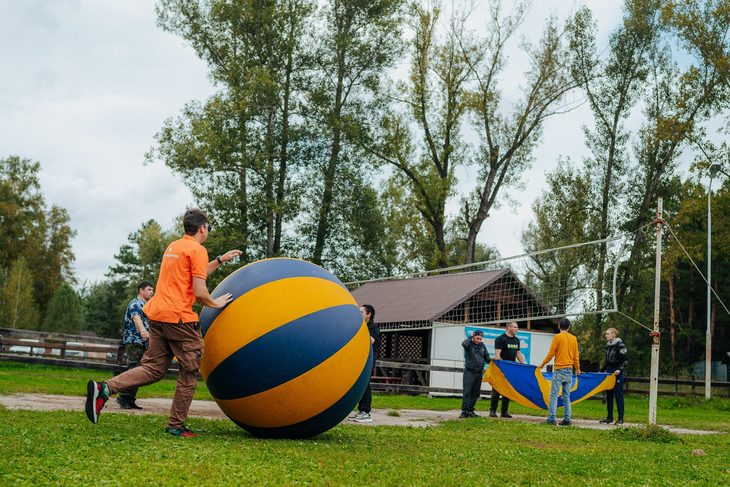 Тимбилдинг МеталлСтрой — Олимпийский. Репортажный (Event) фотограф в Барнауле | Даниил Маркин | Качество и вайб
