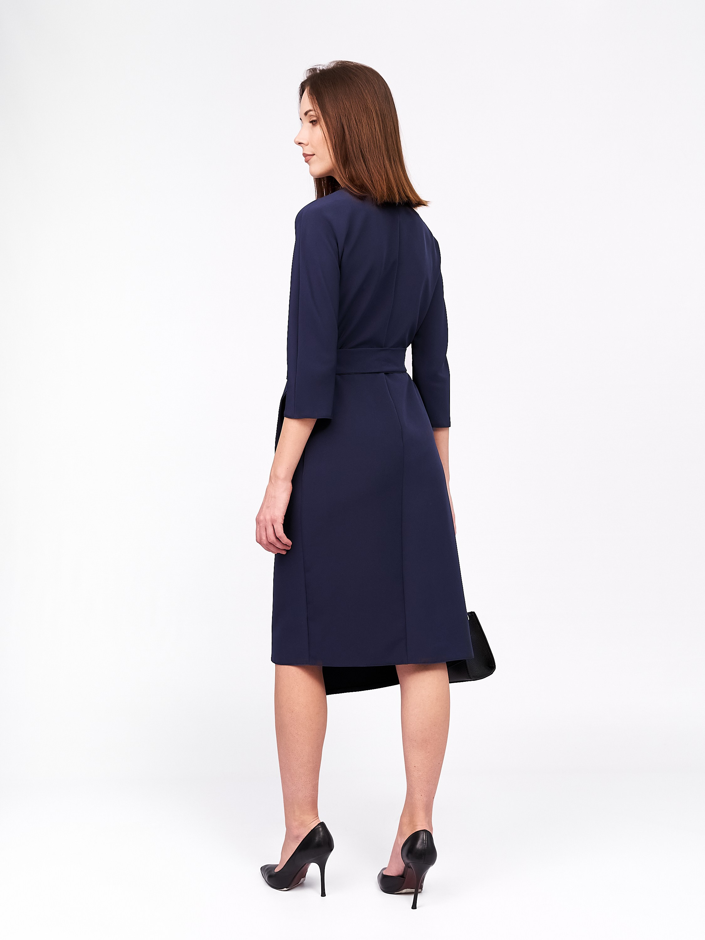 Модельная фотосъёмка платья для маркетплейсов