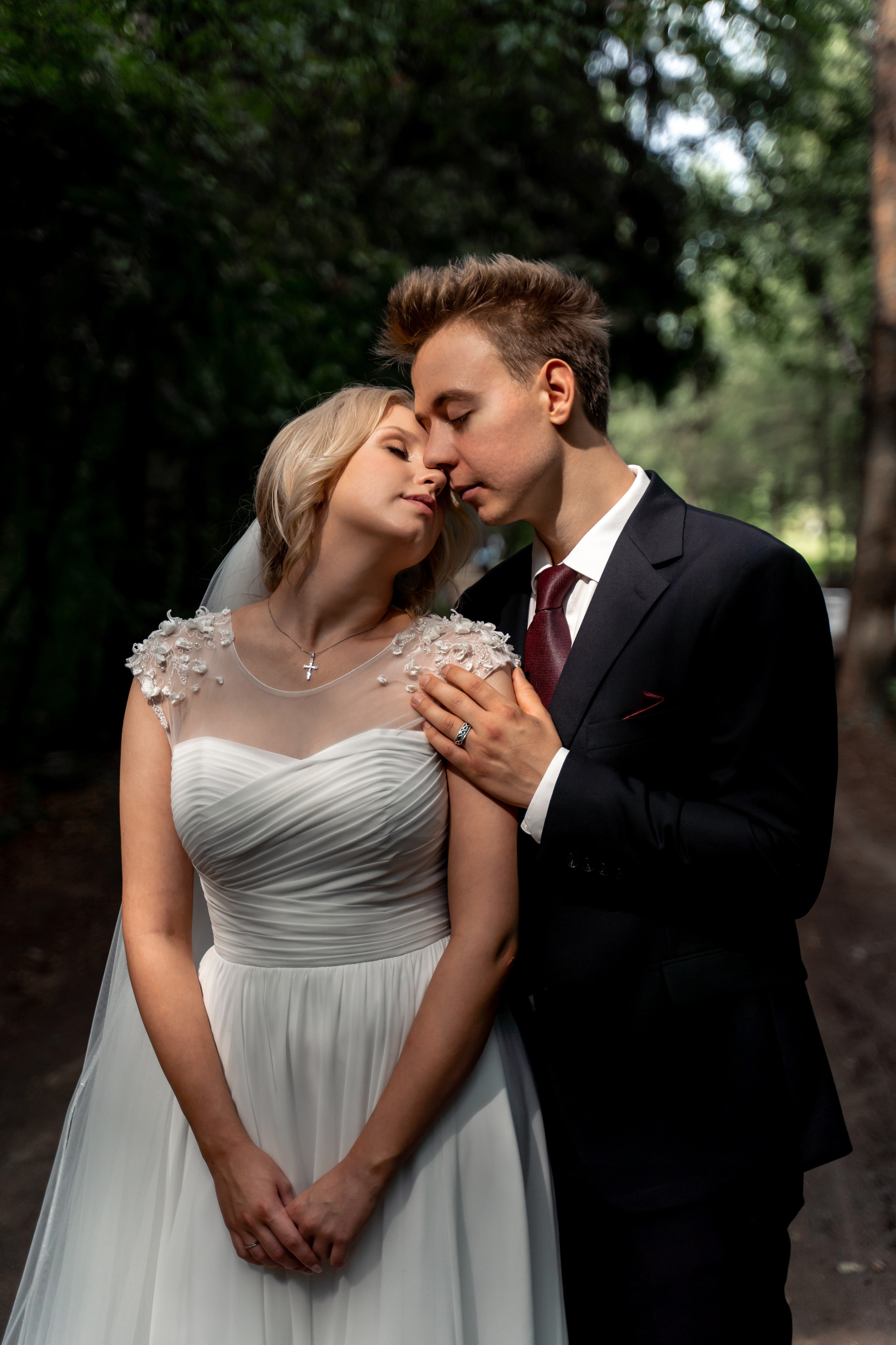 Свадебная прогулка. Бутово. Фотограф \ Видеограф на Крещение, Венчание Москва| Семейные съемки