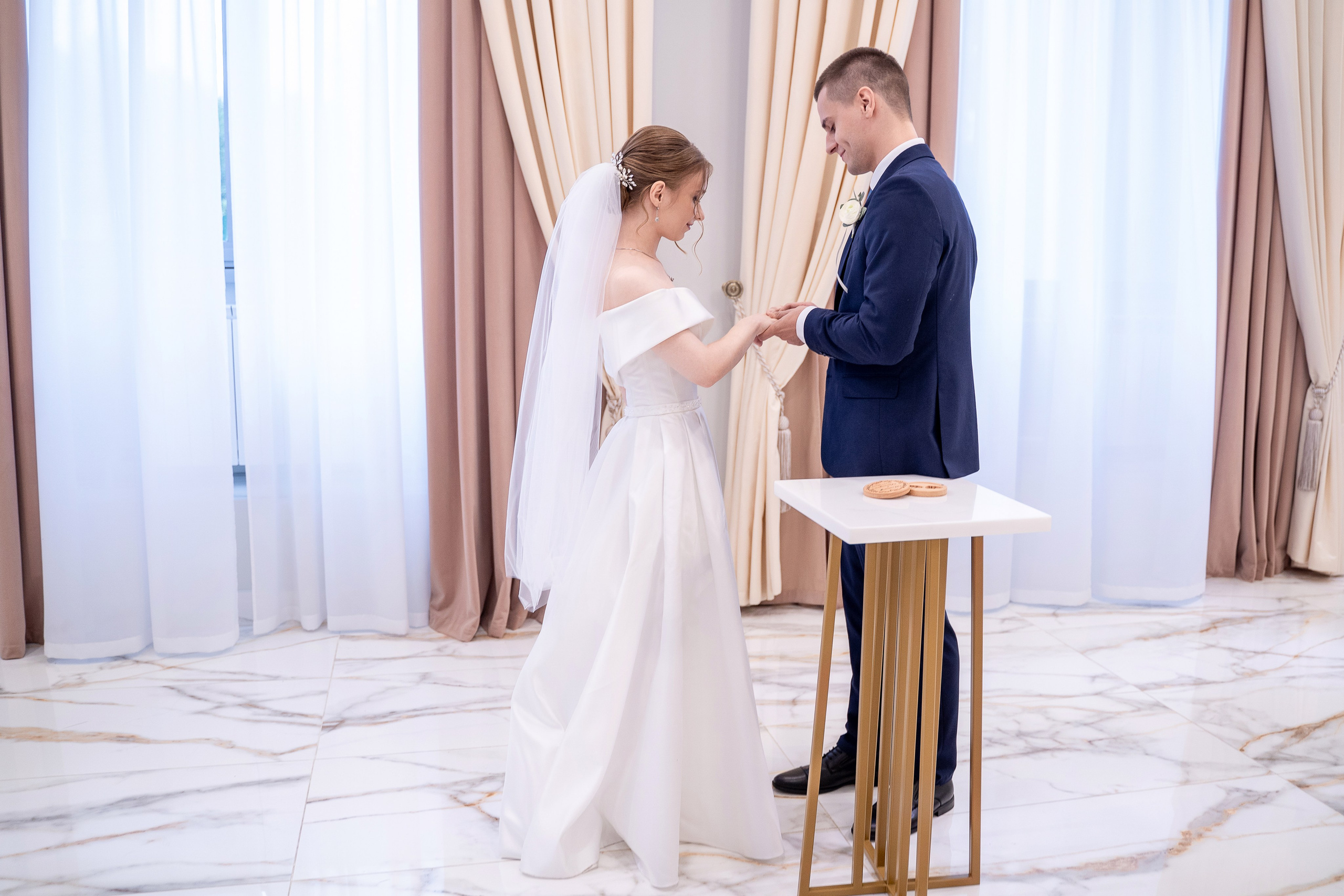 Александр и Виктория. Архив