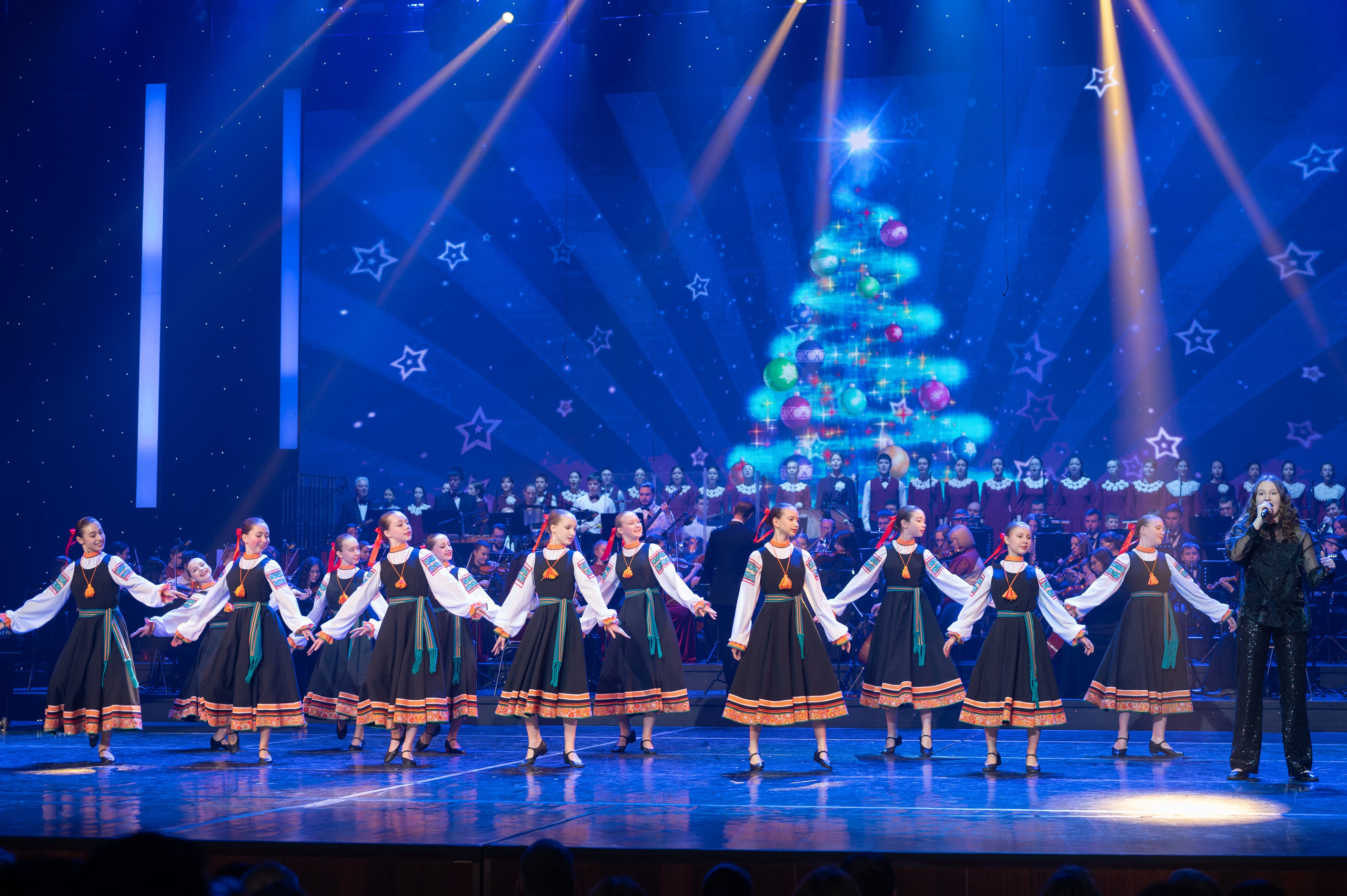 Отчетный концерт ДШИ «Гармония» «Зимняя гармония». Фотограф новорожденных, семейный детский в Тюмени Татьяна Морозова