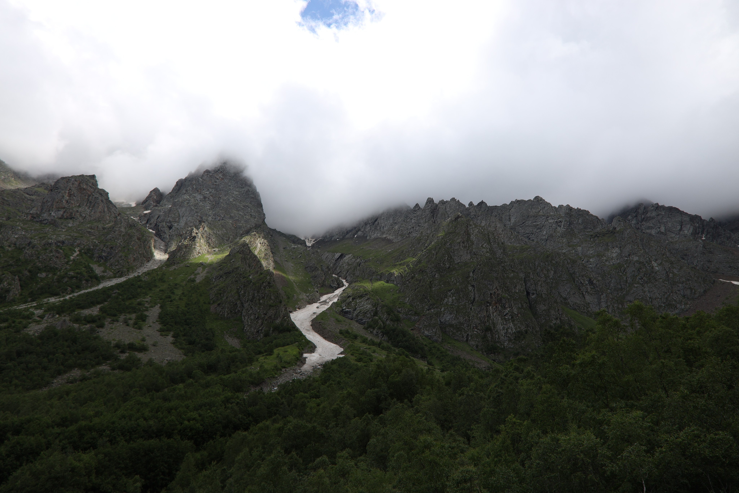 Северная Осетия июль 2025 год. Кармадон, Даргивз и Цей. Семейный детский фотограф Краснодарский край Оксана Колос