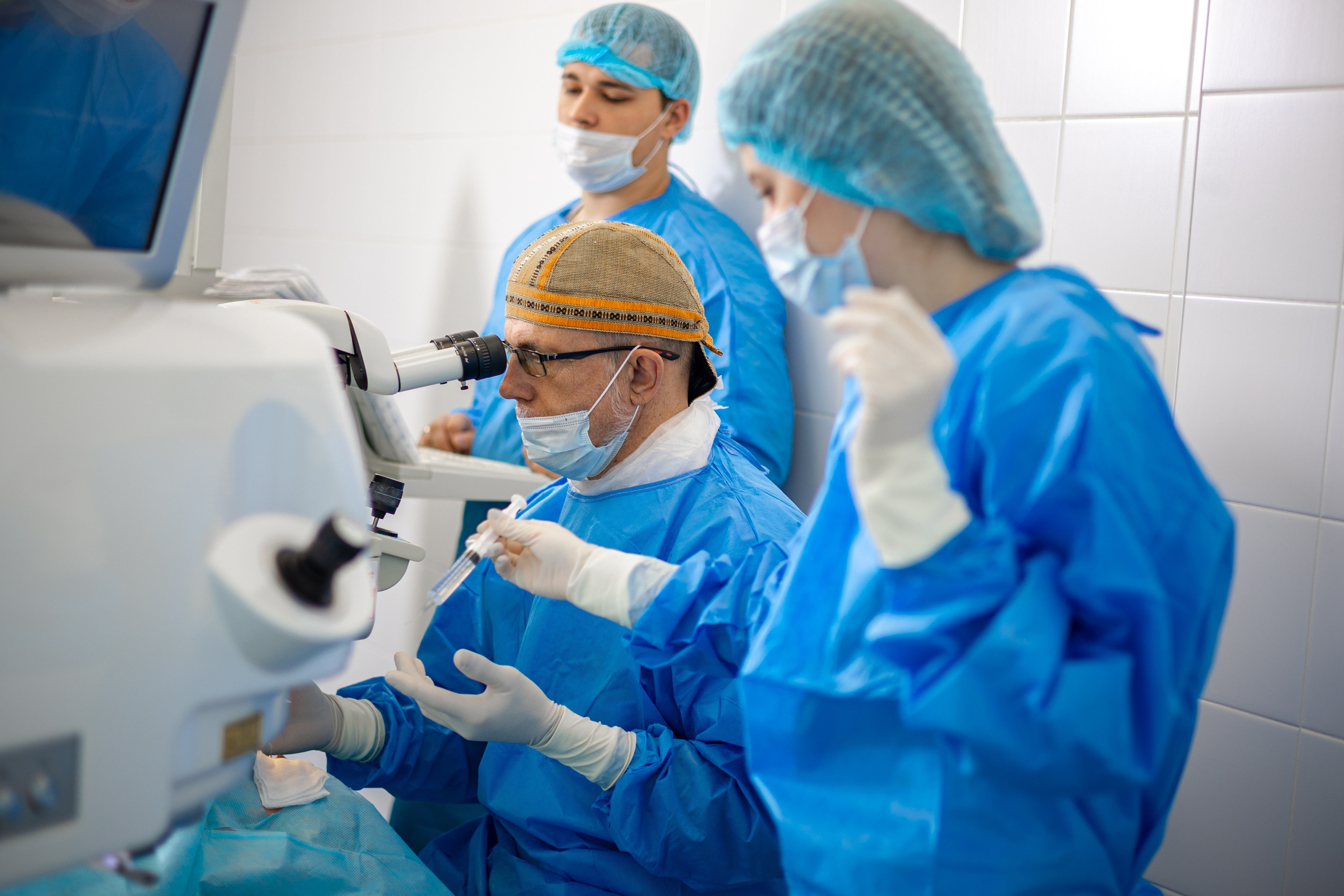 Волков Олег Анатольевич Рефракционный офтальмохирург