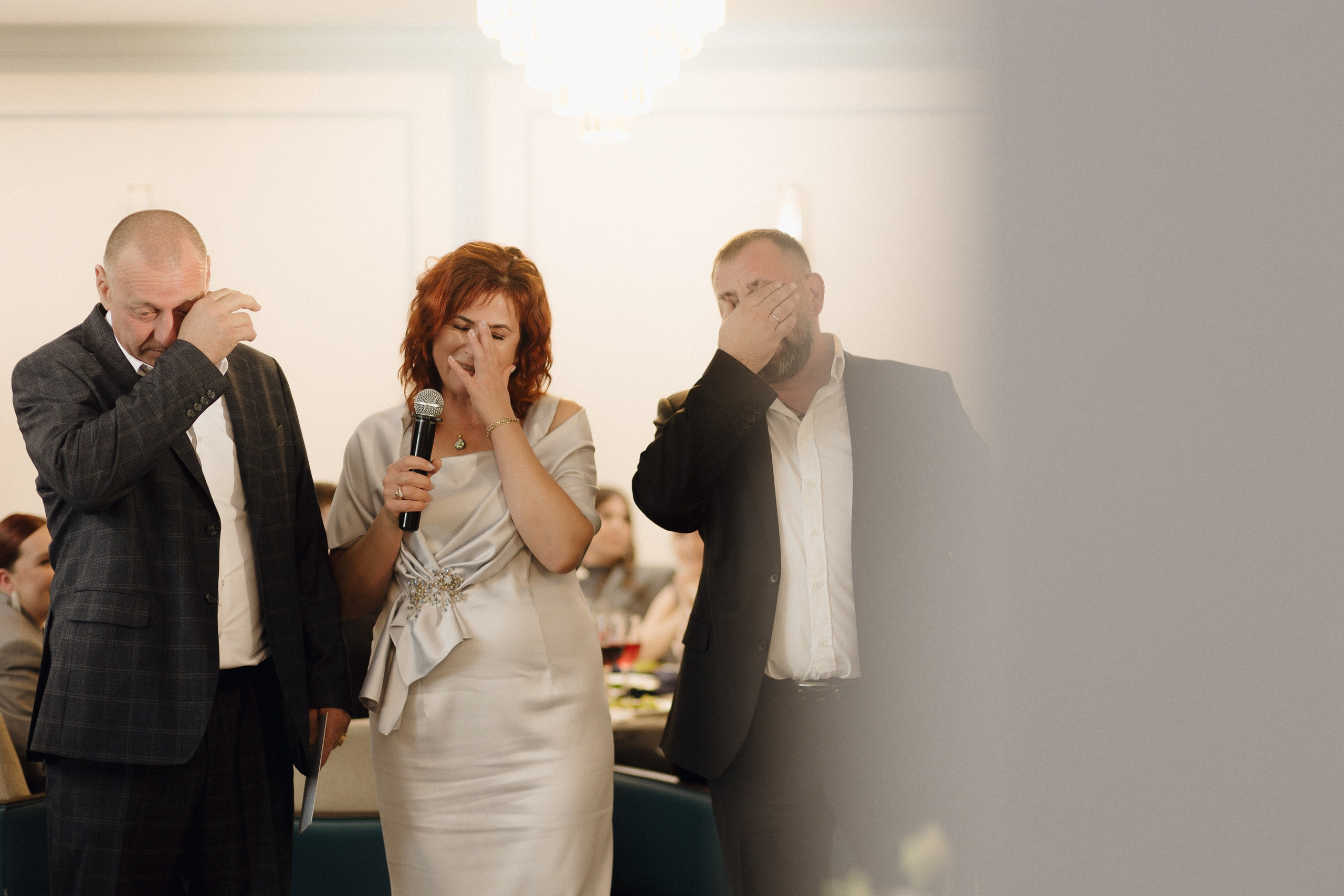 АРИНА И ЛЕША. ЧЕЛСИТИ. Свадебный и индивидуальный фотограф в Челябинске Евгения Негодяева