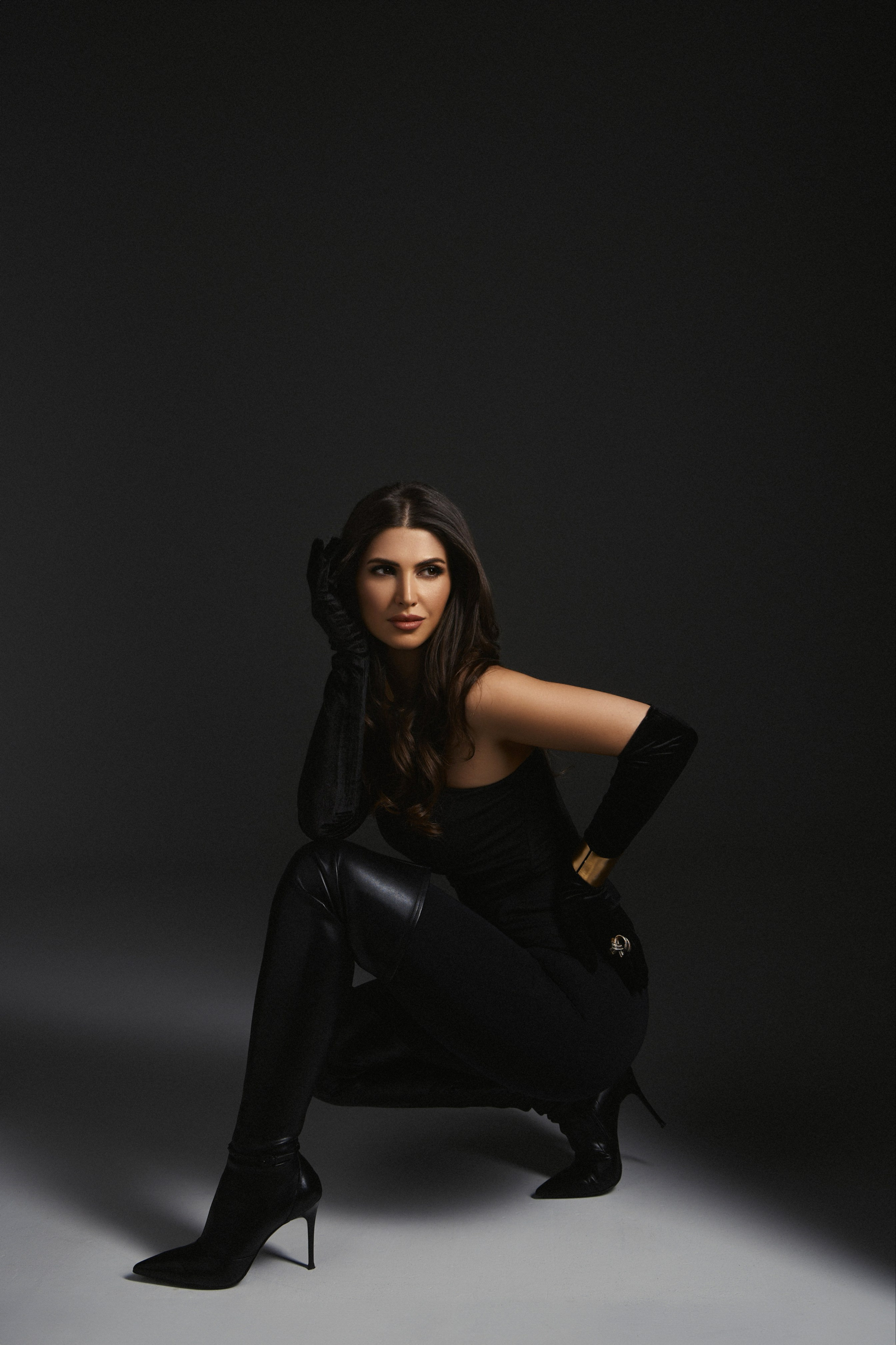 Армине. Ph.emmi