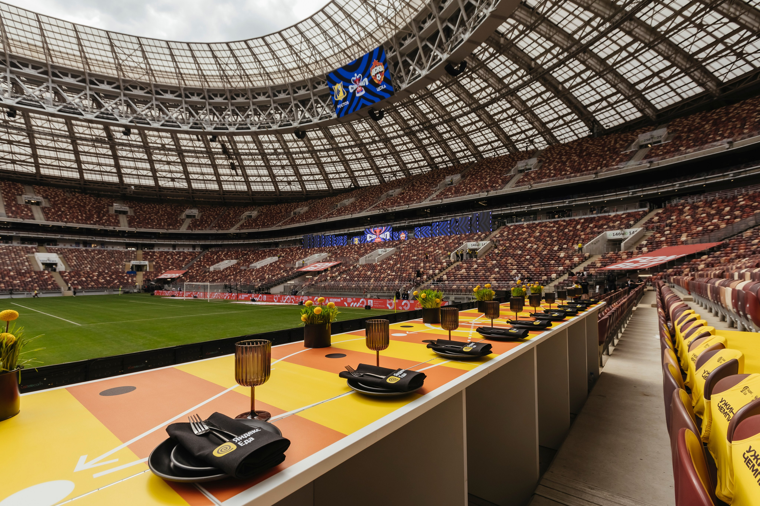 Яндекс Еда x Burger King На финале кубка России по футболу. Репортажный, event, концертный и backstage фотограф из Москвы Виталий Кривцов