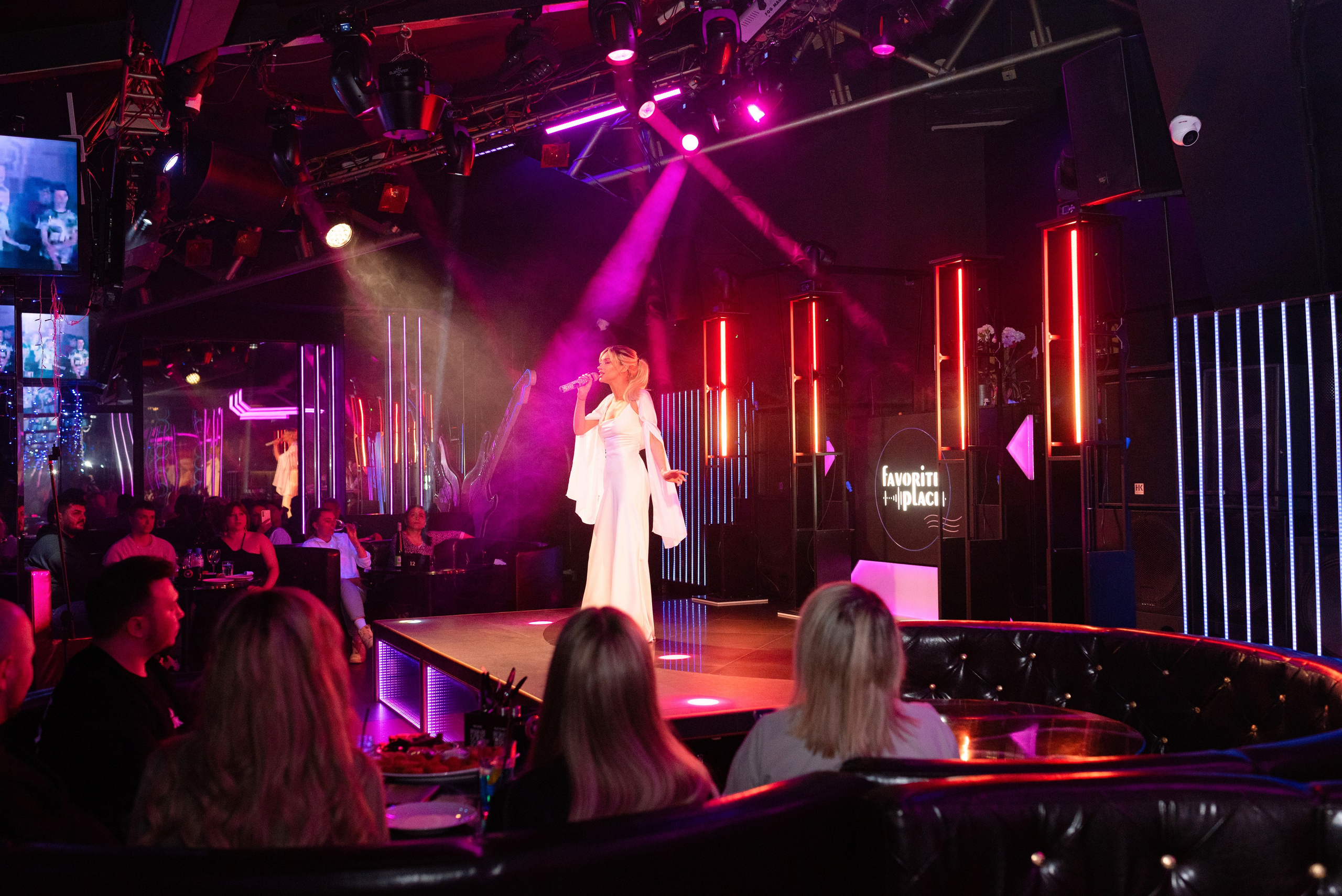 Конкурс в Favorite Place. Детский и семейный фотограф в Сургуте и Нефтеюганске Анна Старцева