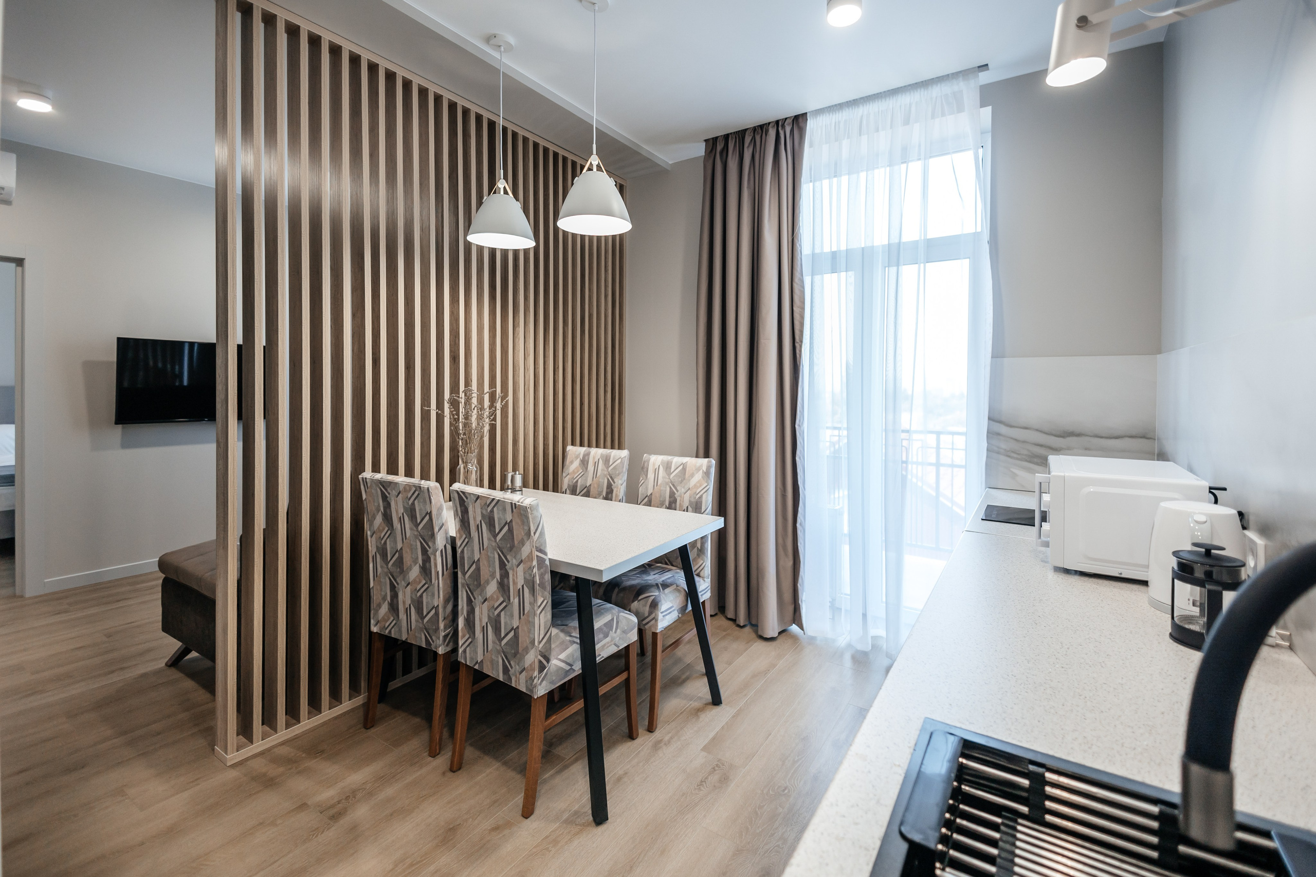 Дзержинского 32. Самый свадебный фотограф