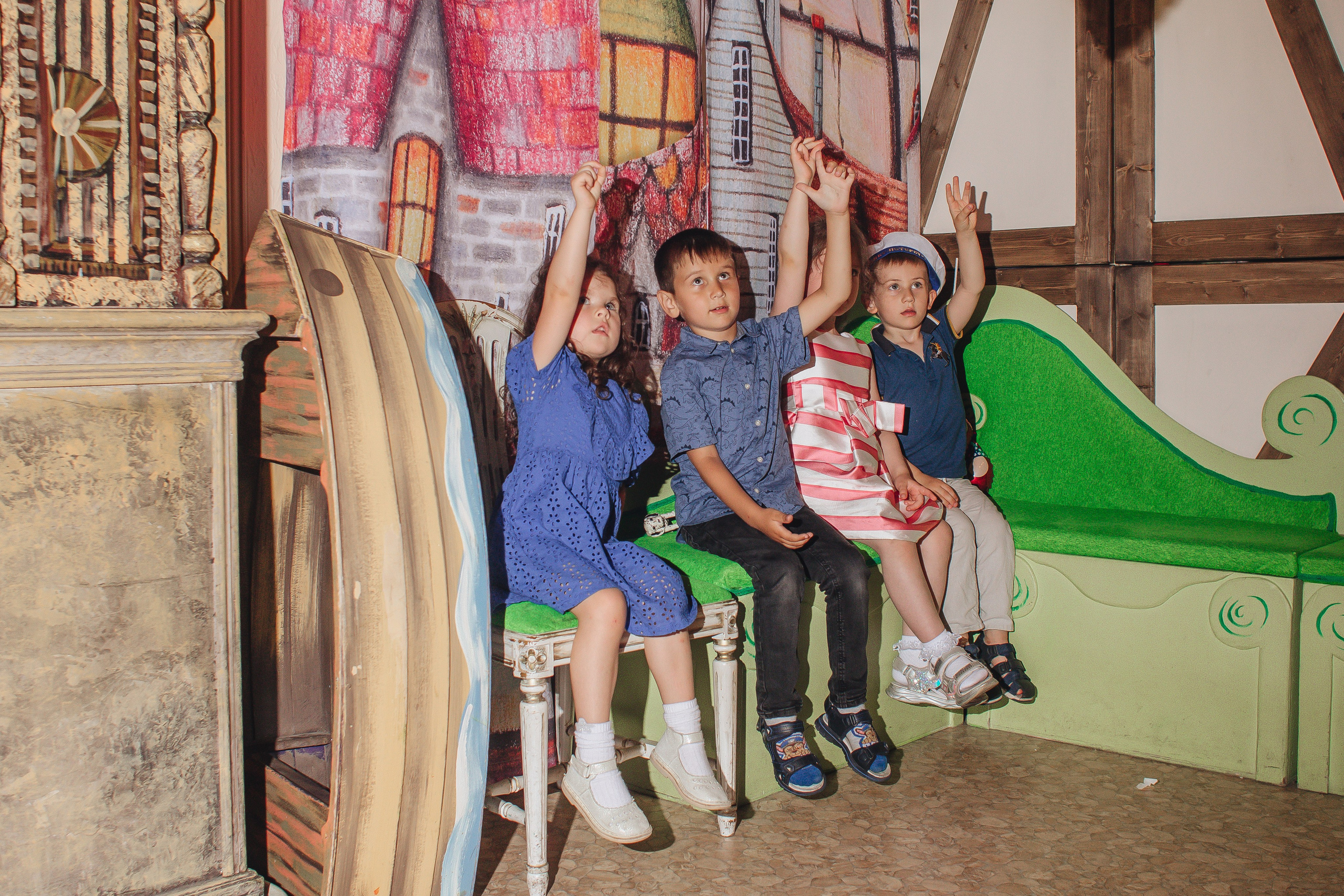 В гостях у Кота в сапогах. Семейный фотограф в Санкт-Петербурге Ева Маркова