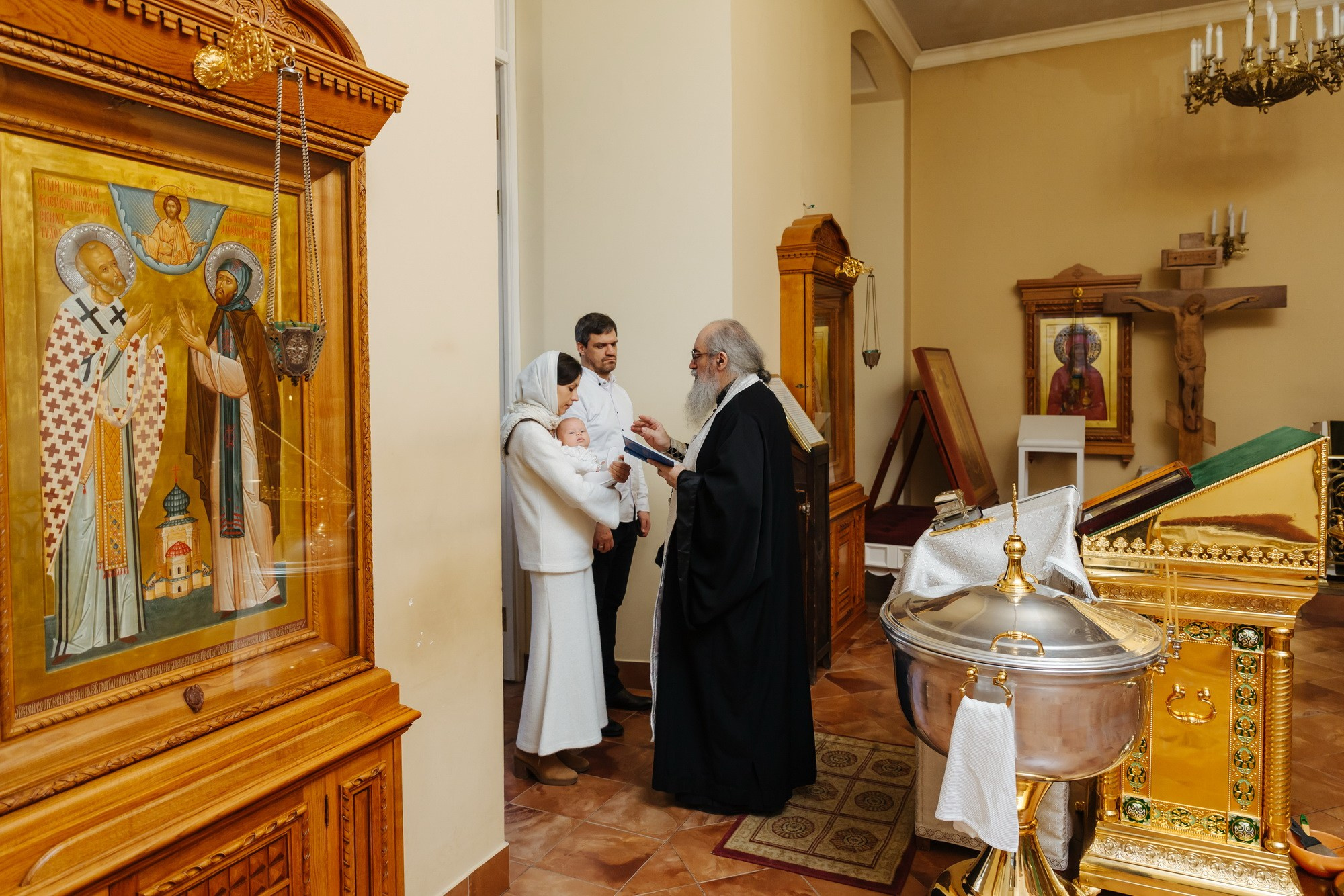 фотограф на крещение санкт петербург, справка о беседе перед крещением, сколько стоит крещение спб, лучшие храмы для крещения, крещение ребенка в спб цены, пушкин церковь узнать про крестины что нужно, что нельзя делать перед крещением, лучшие храмы для крещения, санкт петербург фотограф, крестить без крестных, всего один крестный, имя для крещения малыша