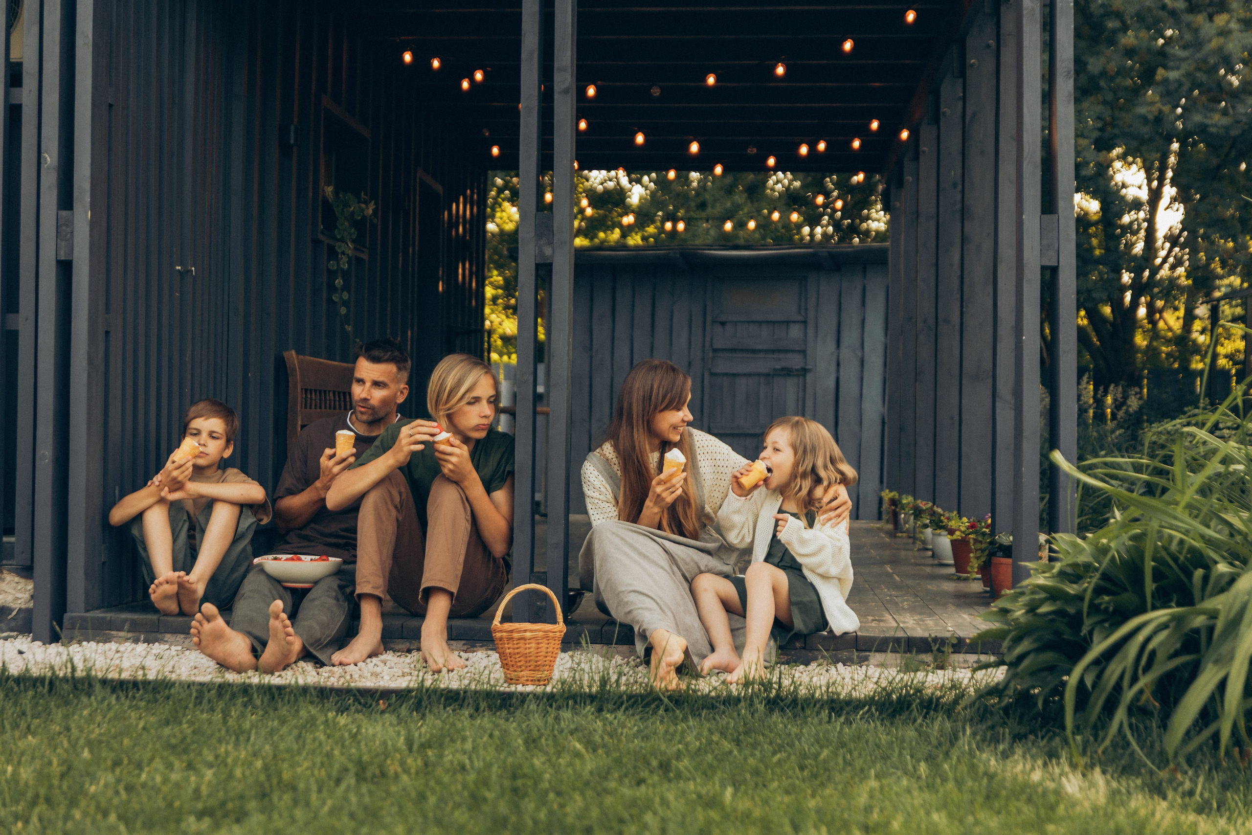 Наталья, Дмитрий, Артем, Леша и Аглая. Семейный фотограф В Москве Александра Дейкун