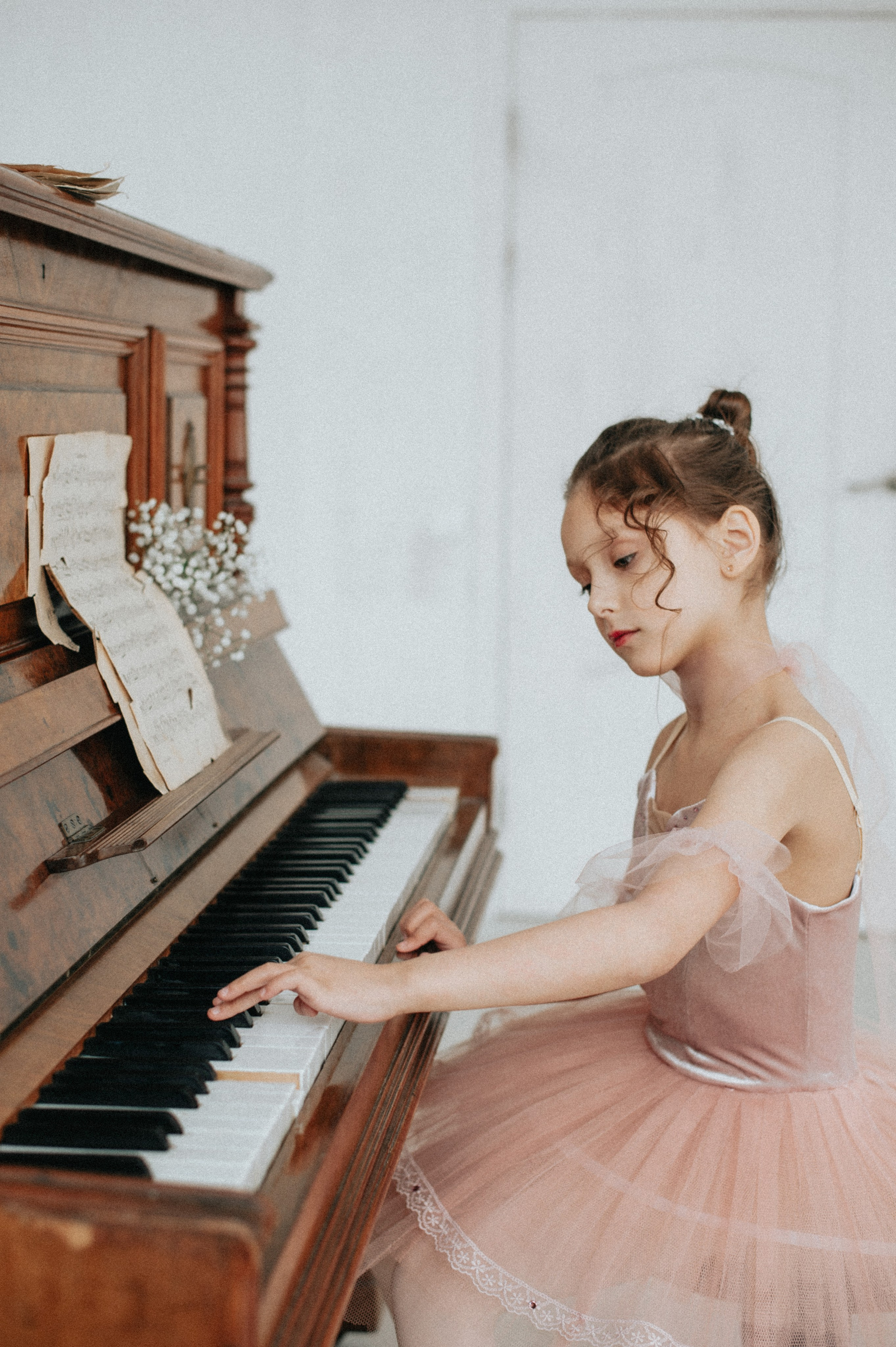 NASTYA. Профессиональный репортажный, коммерческий фотограф в Санкт-Петербурге