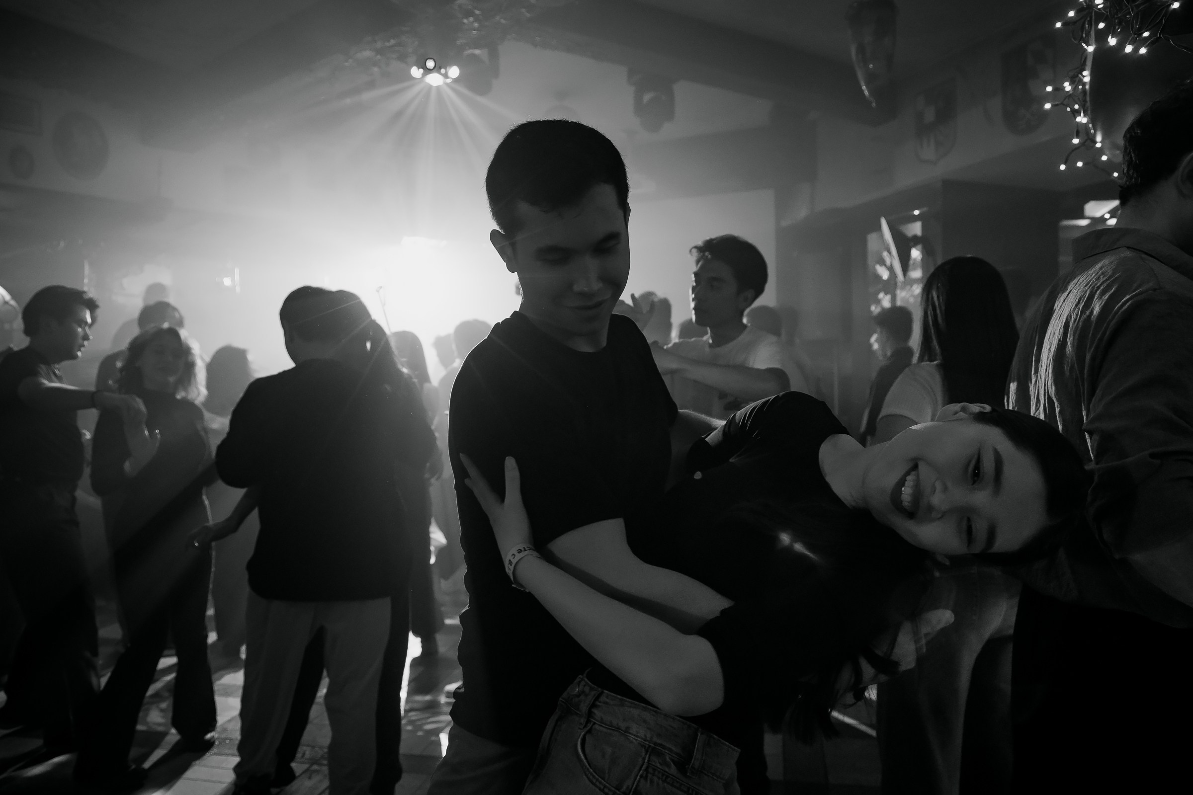 Bachata party-Tirol. Репортажный фотограф в Алматы Каюпов Сержан