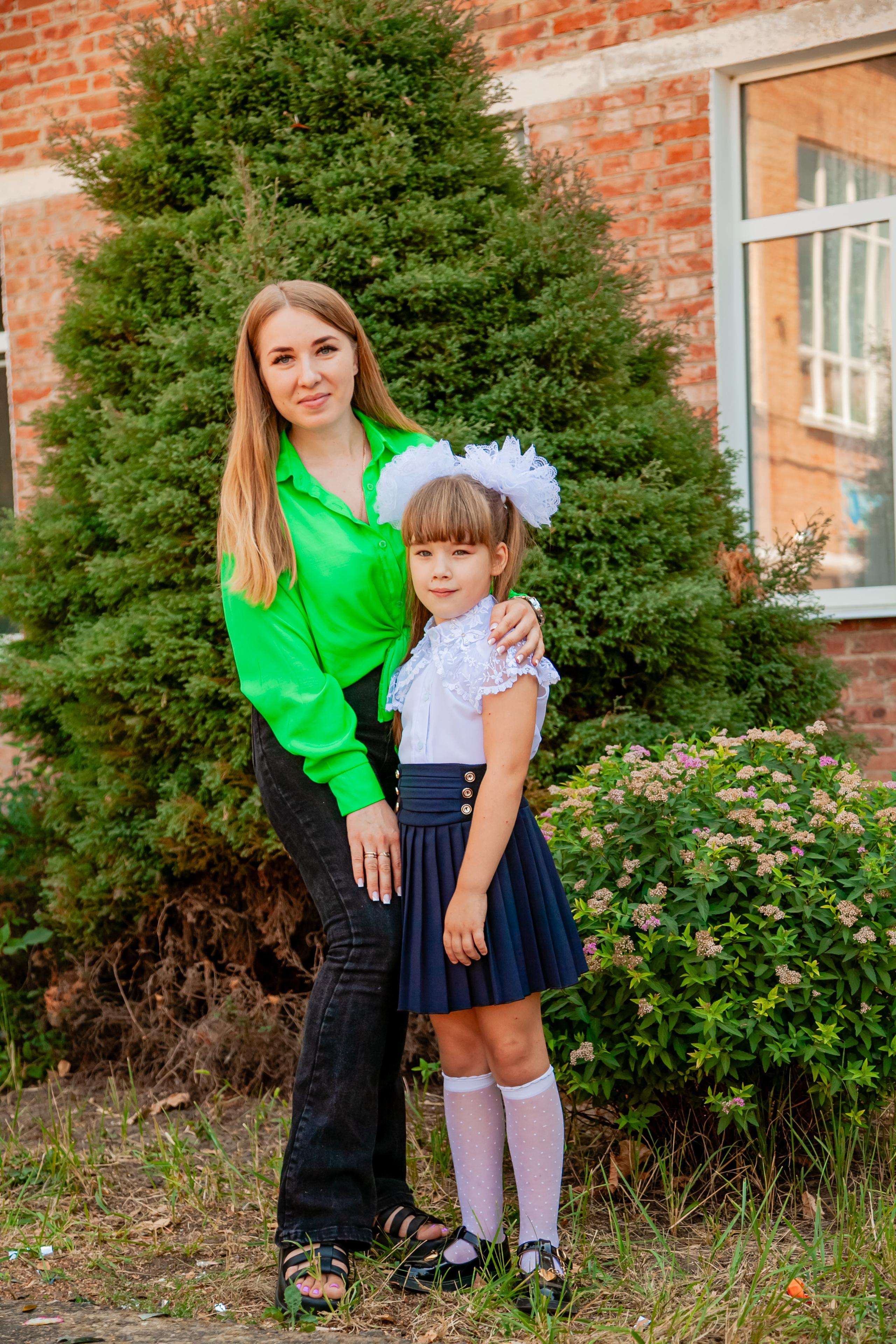 1 сентября линейка. Свадебный и семейный фотограф в Армавире