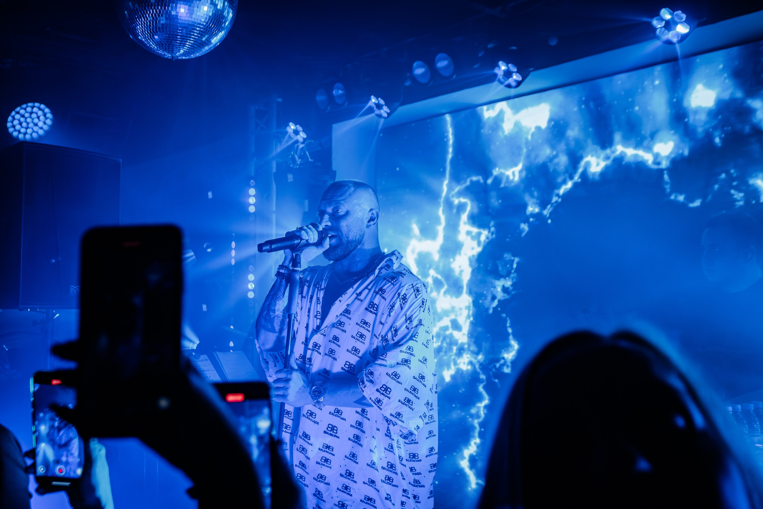 «Лёша СВИК"_Чайка на пляже_Ялта_04.07.2025 г. Аминов Руслан | Фотограф