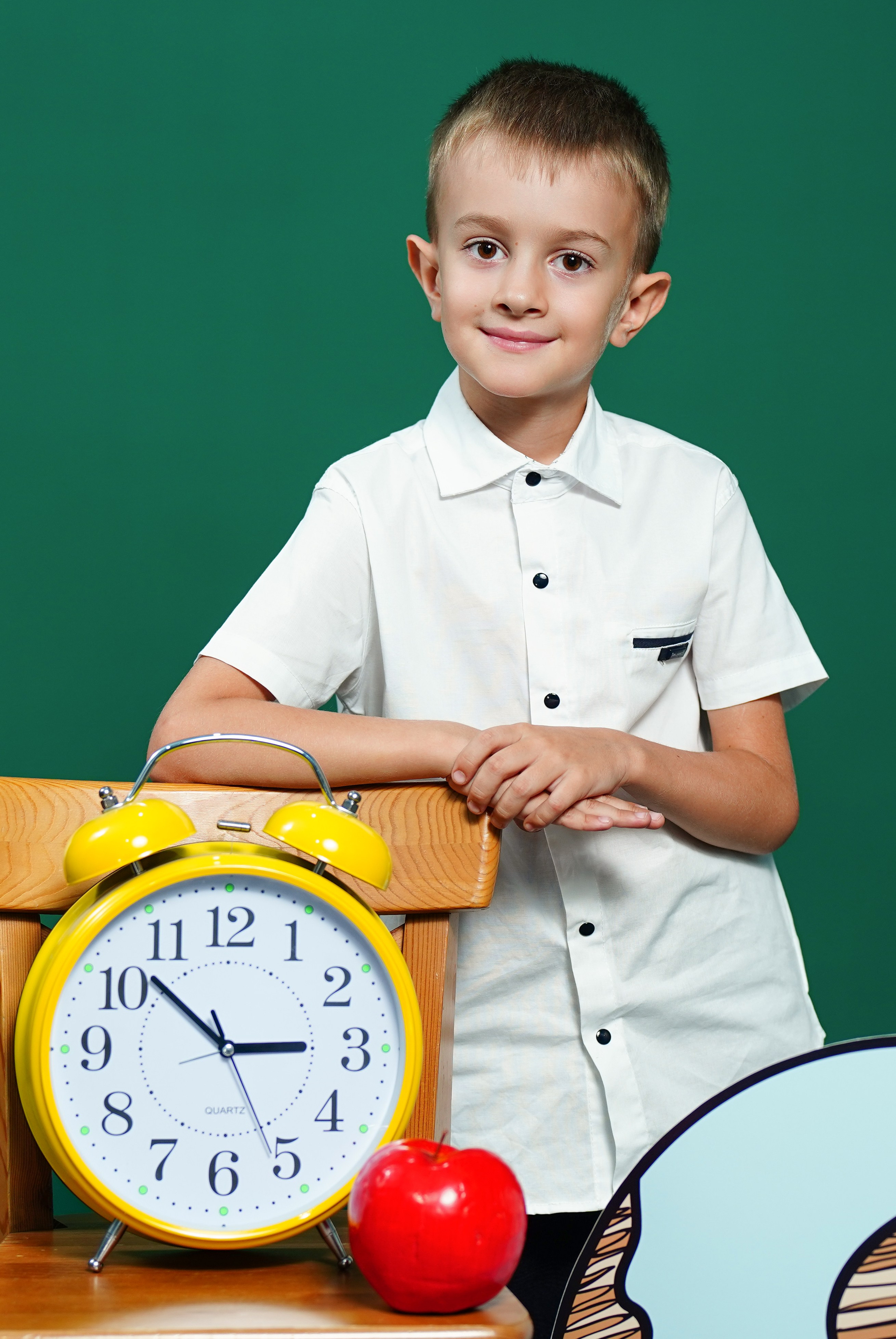 изумрудный фон