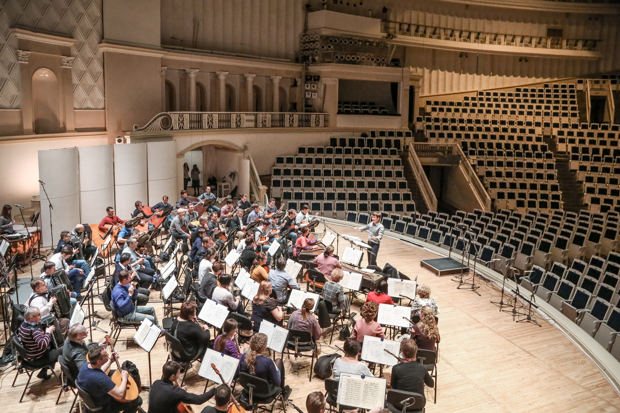 Концерт «Один виток вокруг планеты» ко Дню космонавтики. Дарья Письменюк / Darya Leitstern — фотограф, музыкант, журналист, путешественник