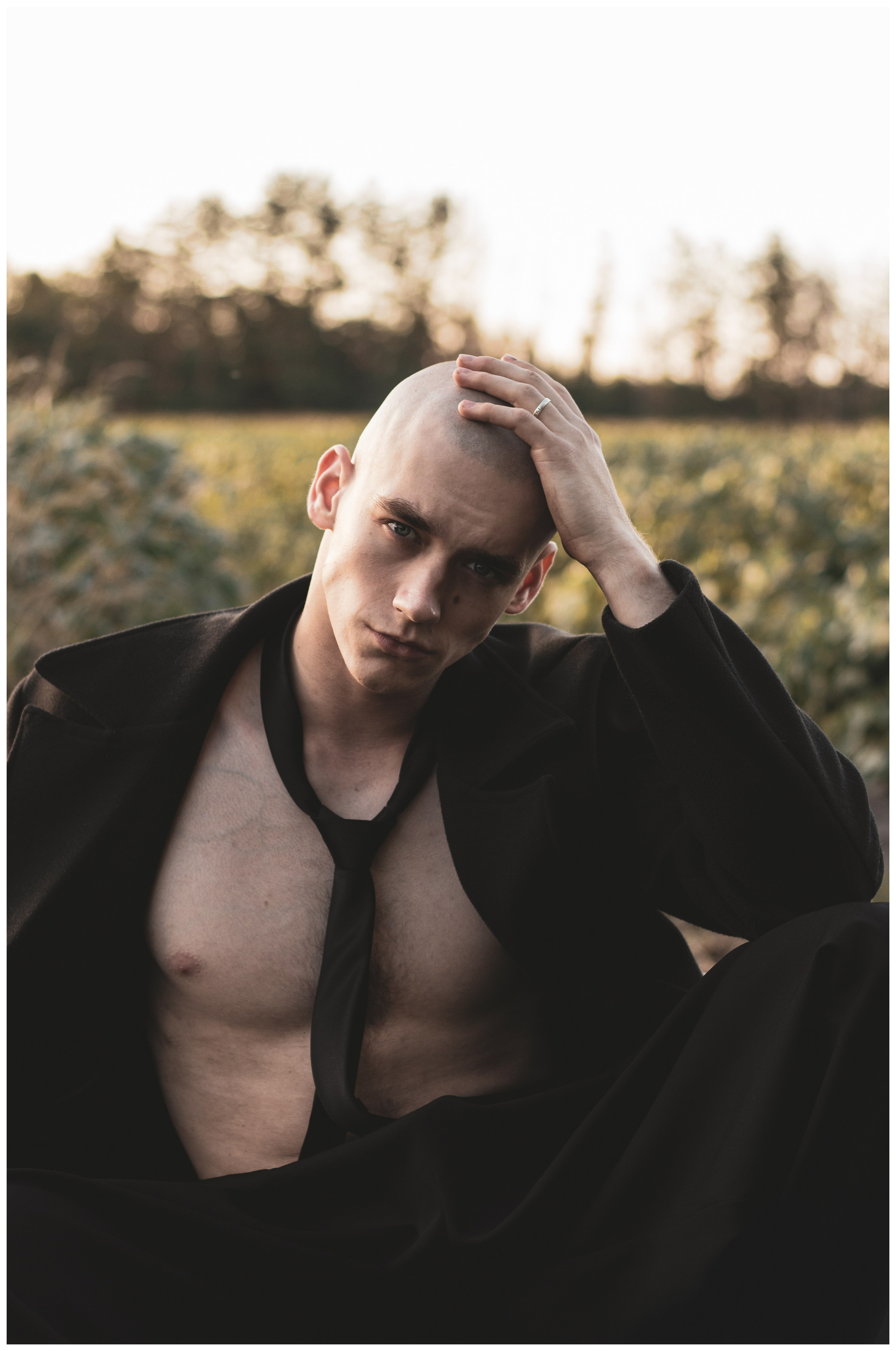 Владислав. Портретный фотограф в Орле. Готовые фото за 3 дня! Помощь в позировании. Советы по организации