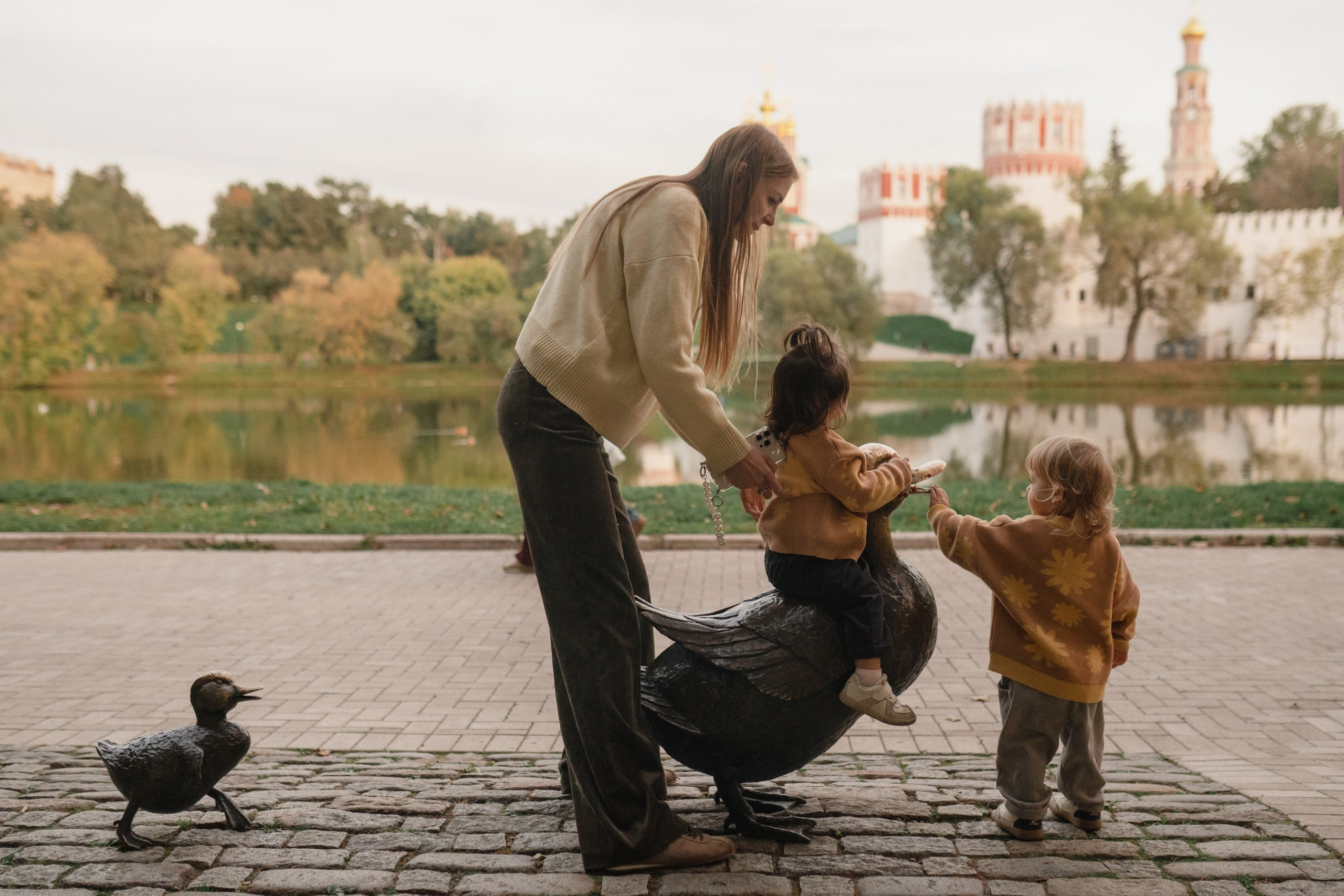 Ника, Паша, Вита и Дамир. Семейный фотограф в Москве Лилия Лебедева