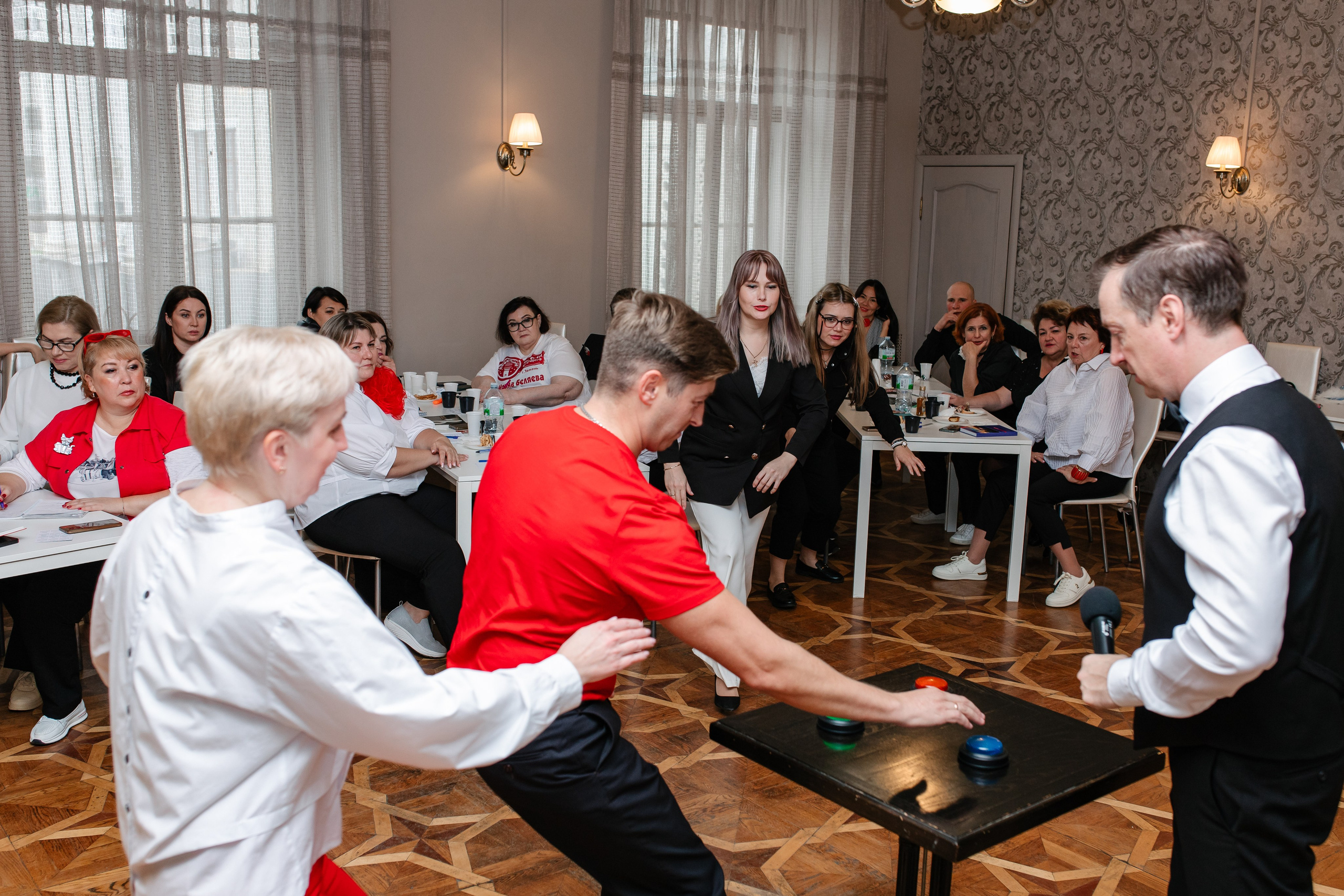 Мастер-класс для банкетных ведущих. Октябрь 2024. Фотограф Пермь. Свадьбы. Семья и дети, школа, д. сад. Фотокниги