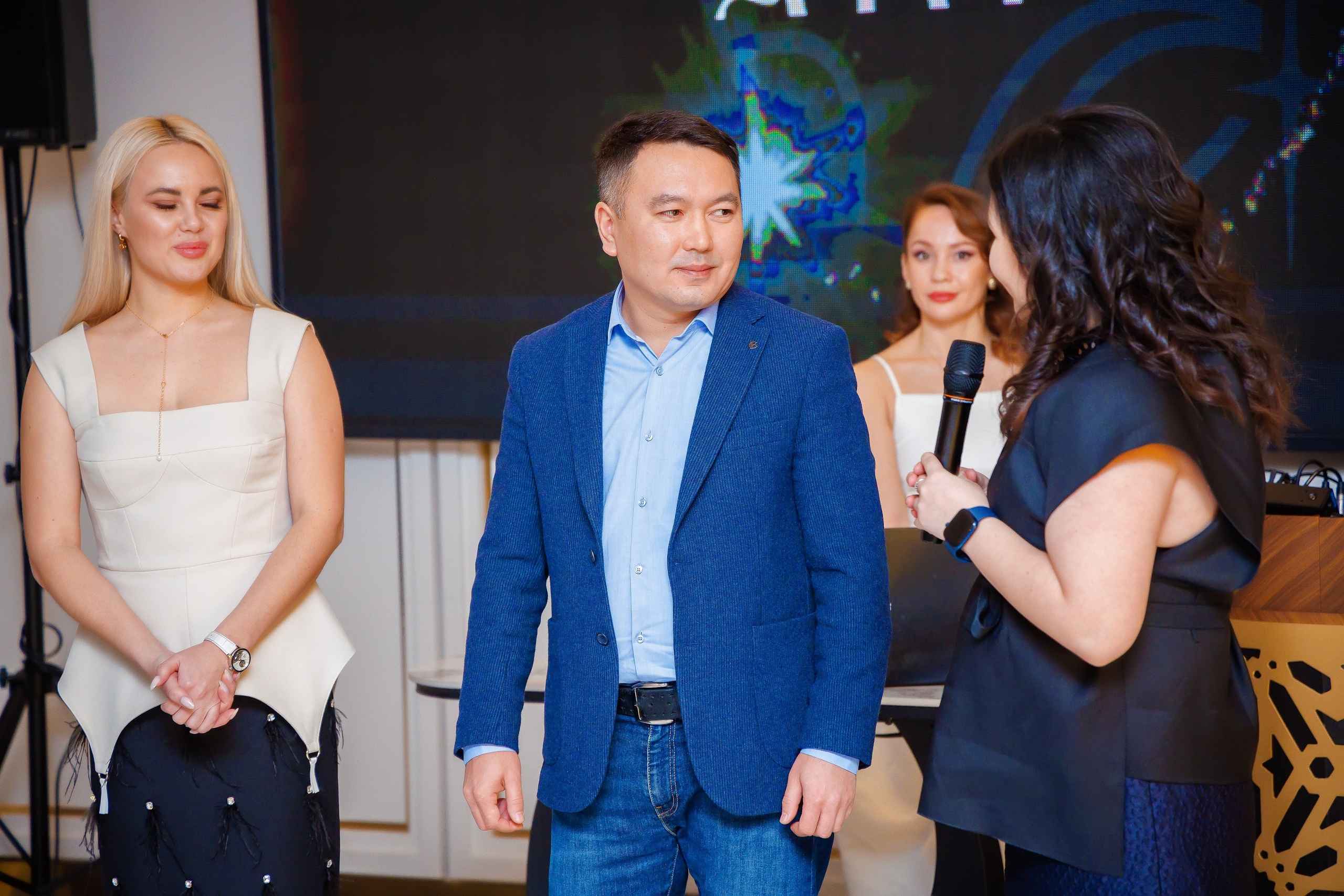 Мероприятие в заведении. Семейный и Свадебный фотограф в Астане Александр Астапов