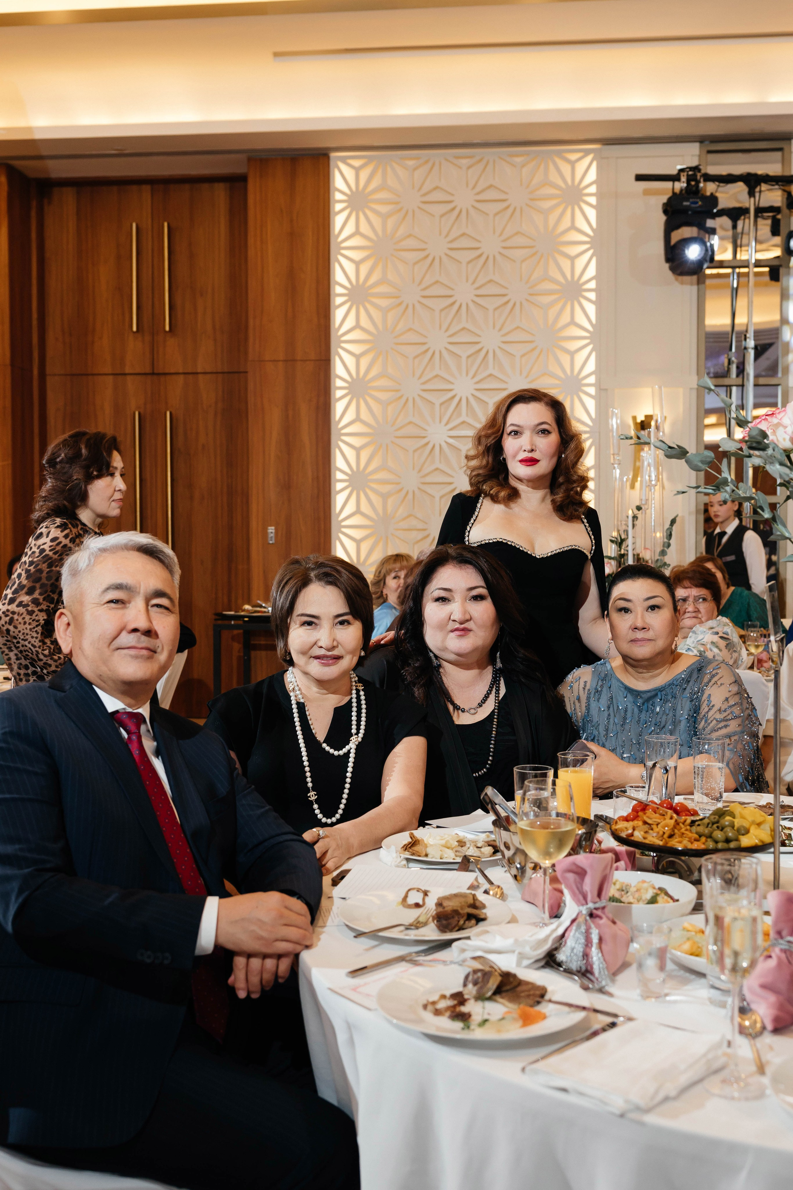 Alina Uzatu. Профессиональный фотограф в городе Астана/Алматы Даурен Сембаев