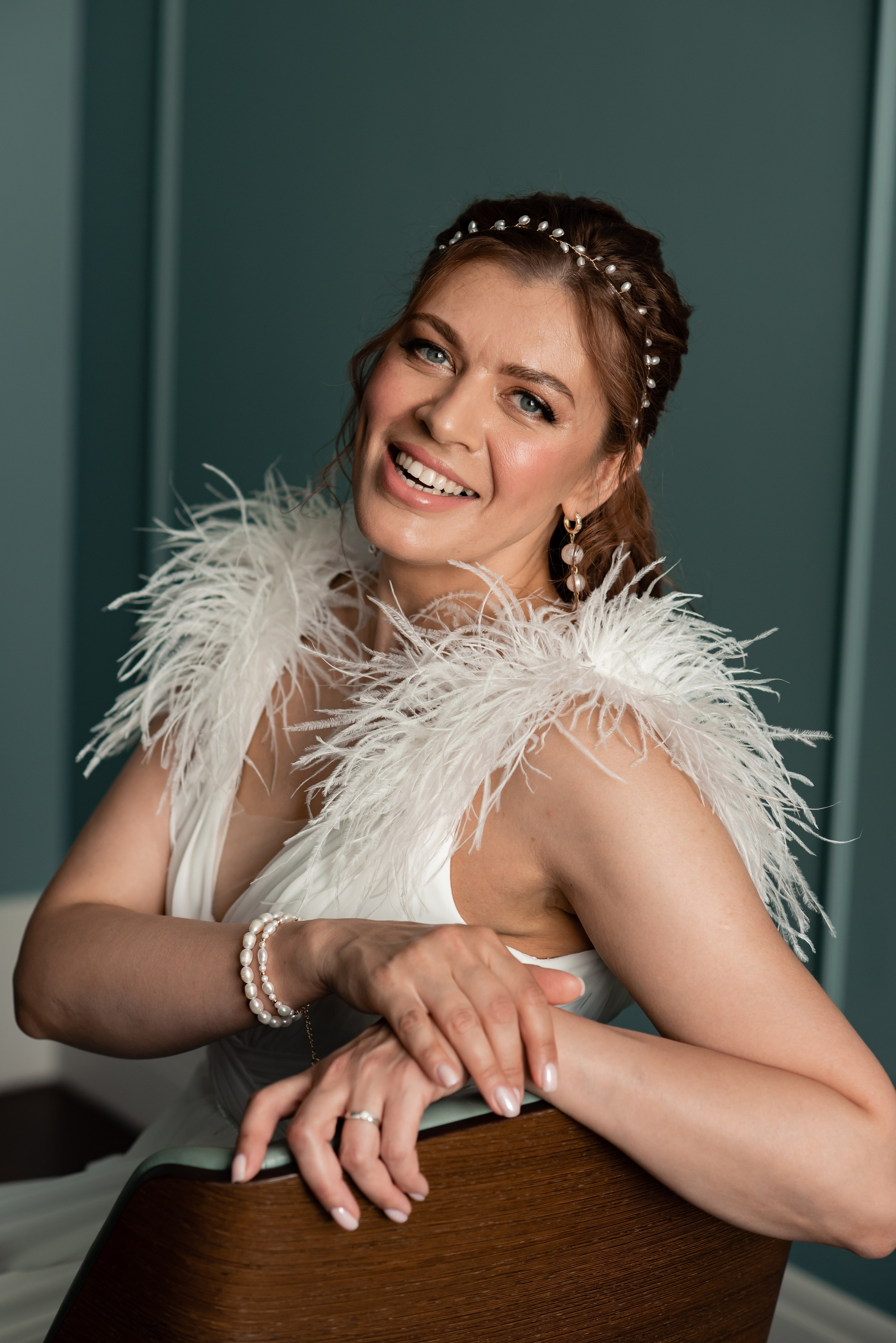 Свадебный день в Петербурге. Анастасия Петрович фотограф, фотокорреспондент в Москве и Санкт-Петербурге. Фотосъёмка репортажа, мероприятия, корпоративная съёмка, контент