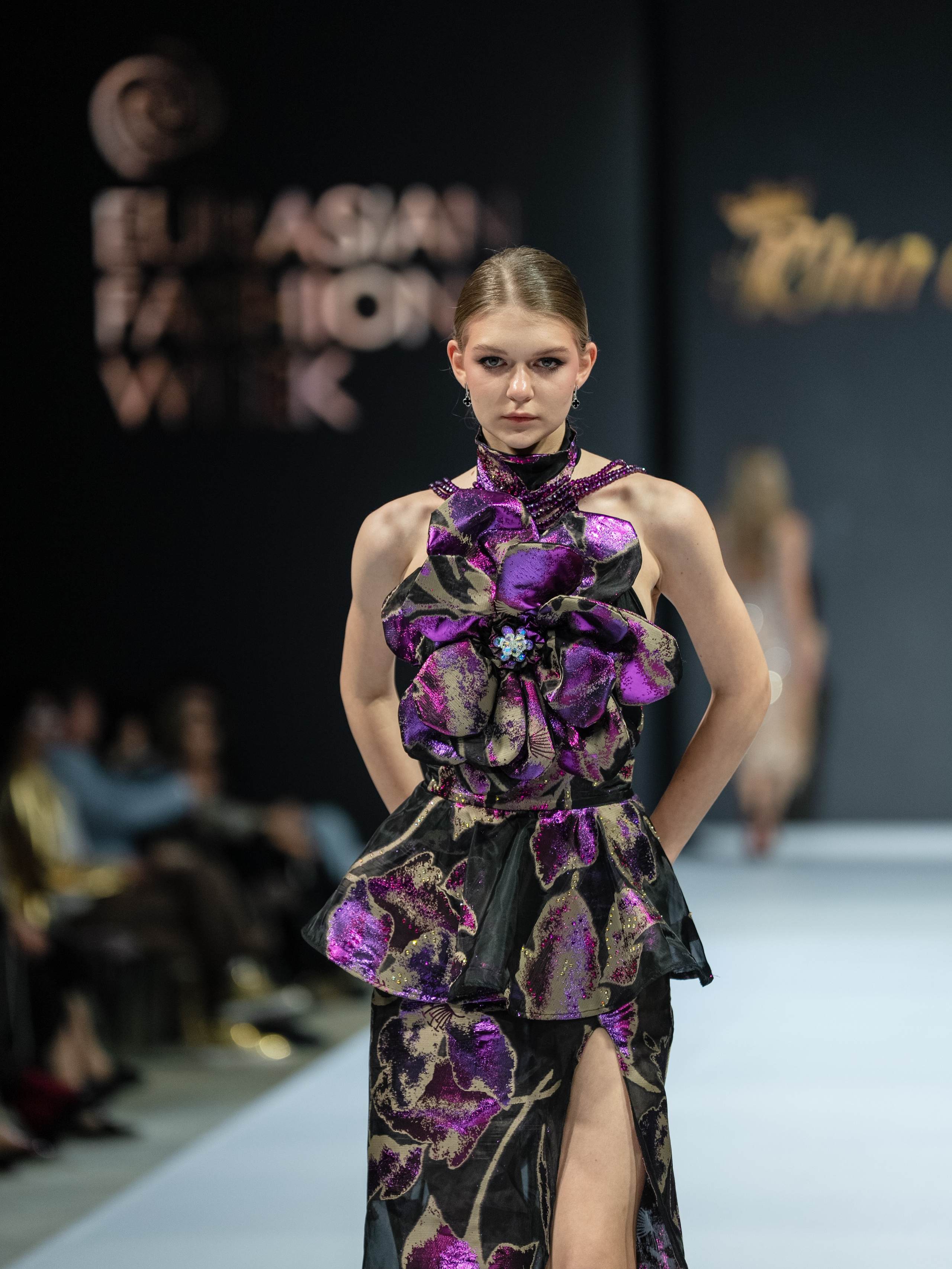 EURASIAN FASHION WEEK Rina Collection. Сайт Алматинского НЮ АРТ, будуар и фэшн фотографа Дениса Карпенко