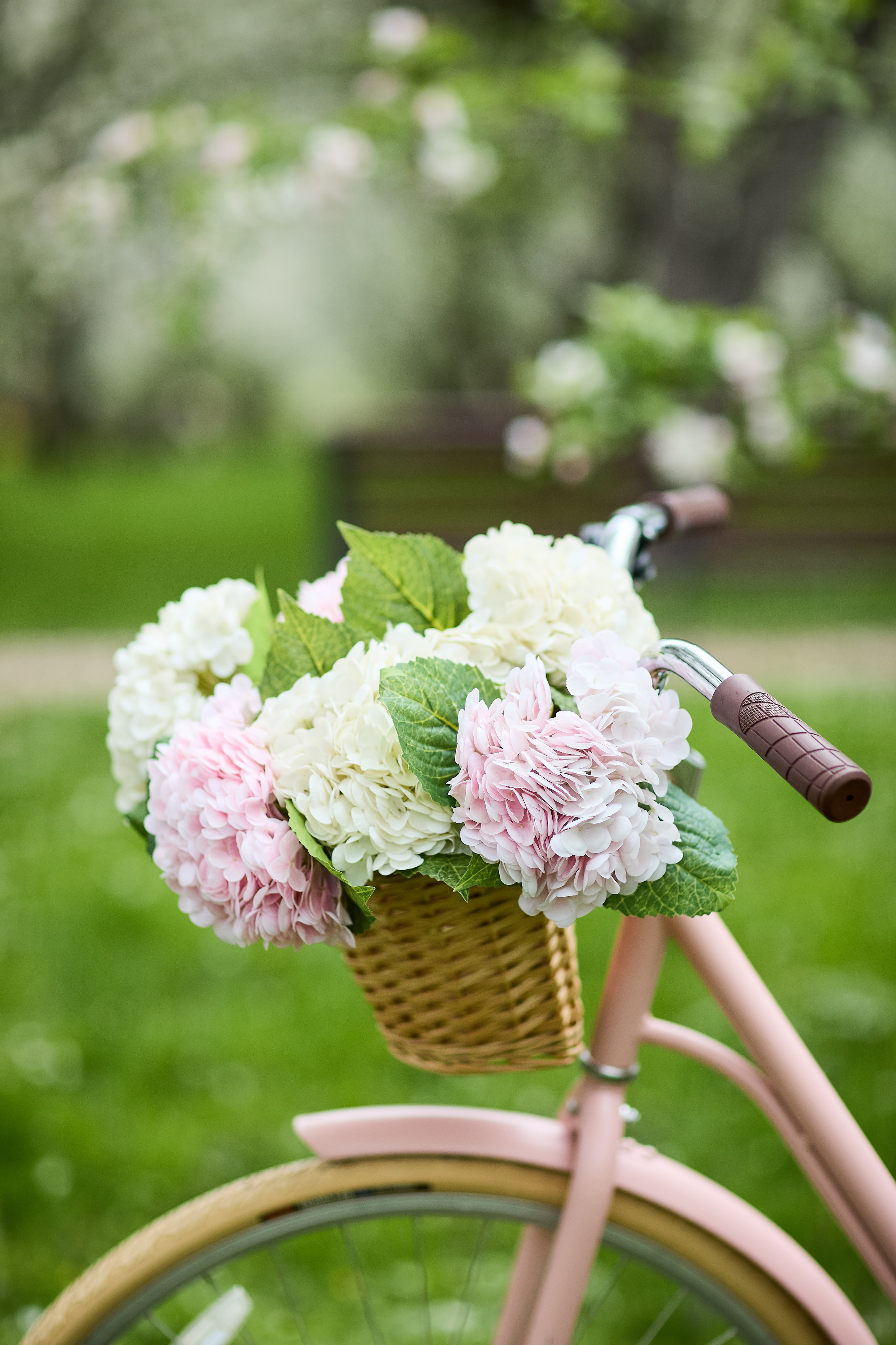 Фотосессия в цветущих садах. Репортажный Фотограф Москва Дарья Лунева