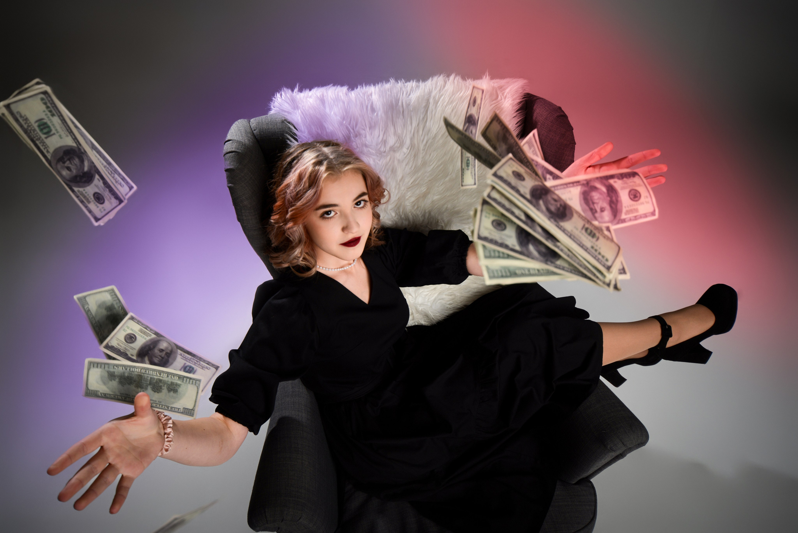 AlbomKras -выпускные альбомы Красноярска с авторским дизайном и качественной фотосъемкой! ⭐⭐⭐⭐⭐ 5.0