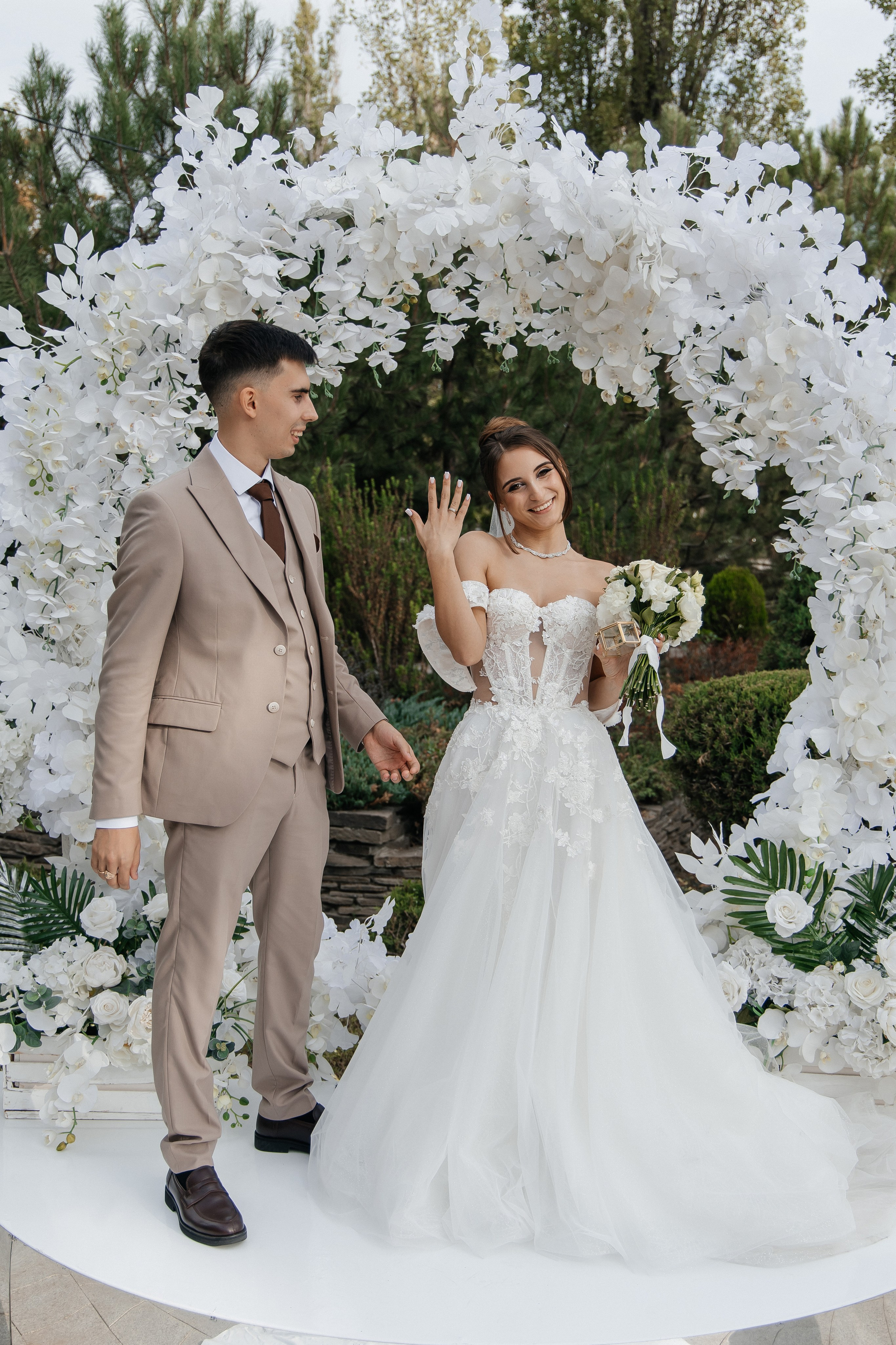 N&V. Фотограф Таганрог Хребет София