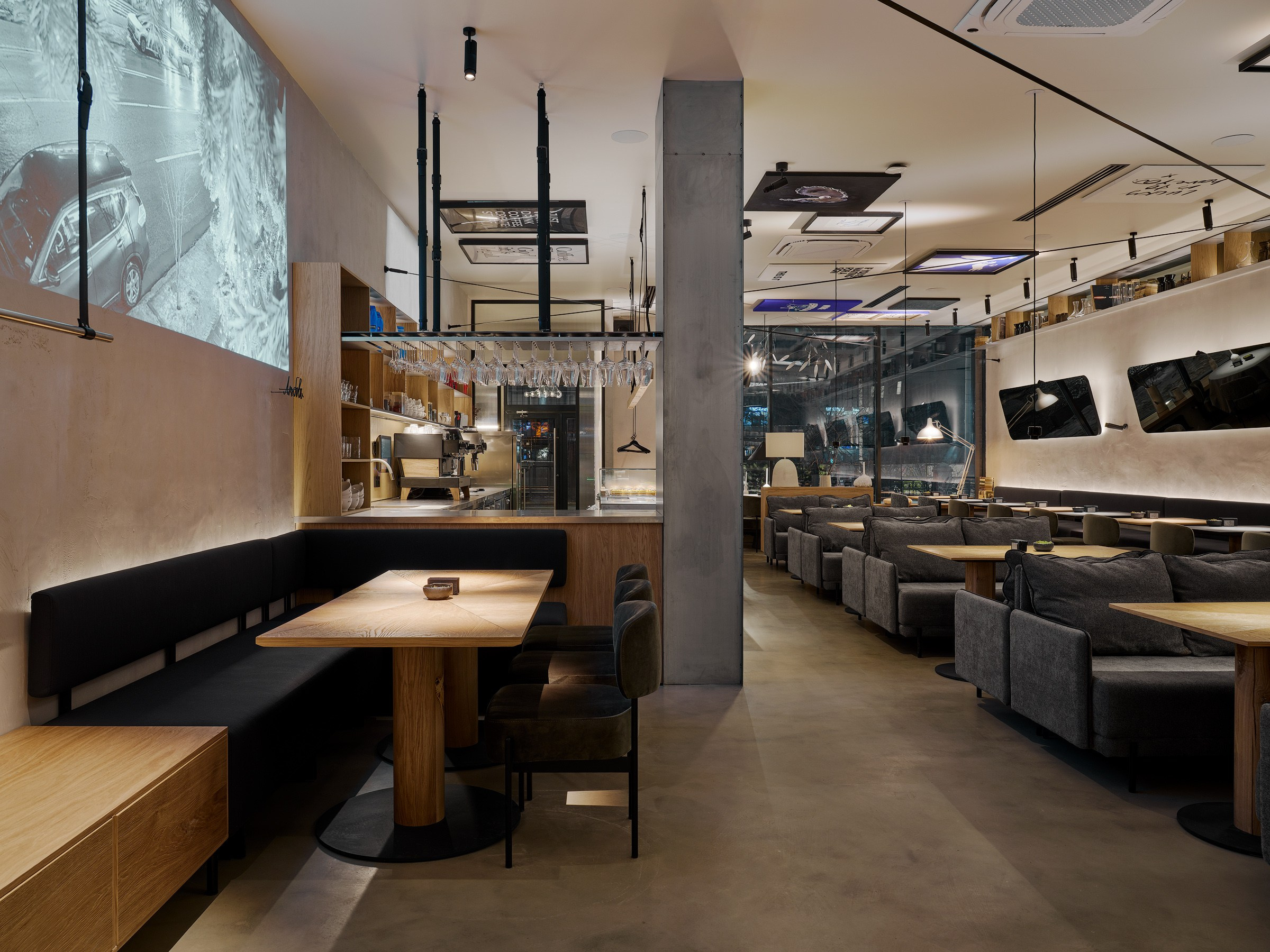 Hello Coffee | RUDA project, Красноярск, 2026. Интерьерный фотограф в Красноярске Владимир Барабаш